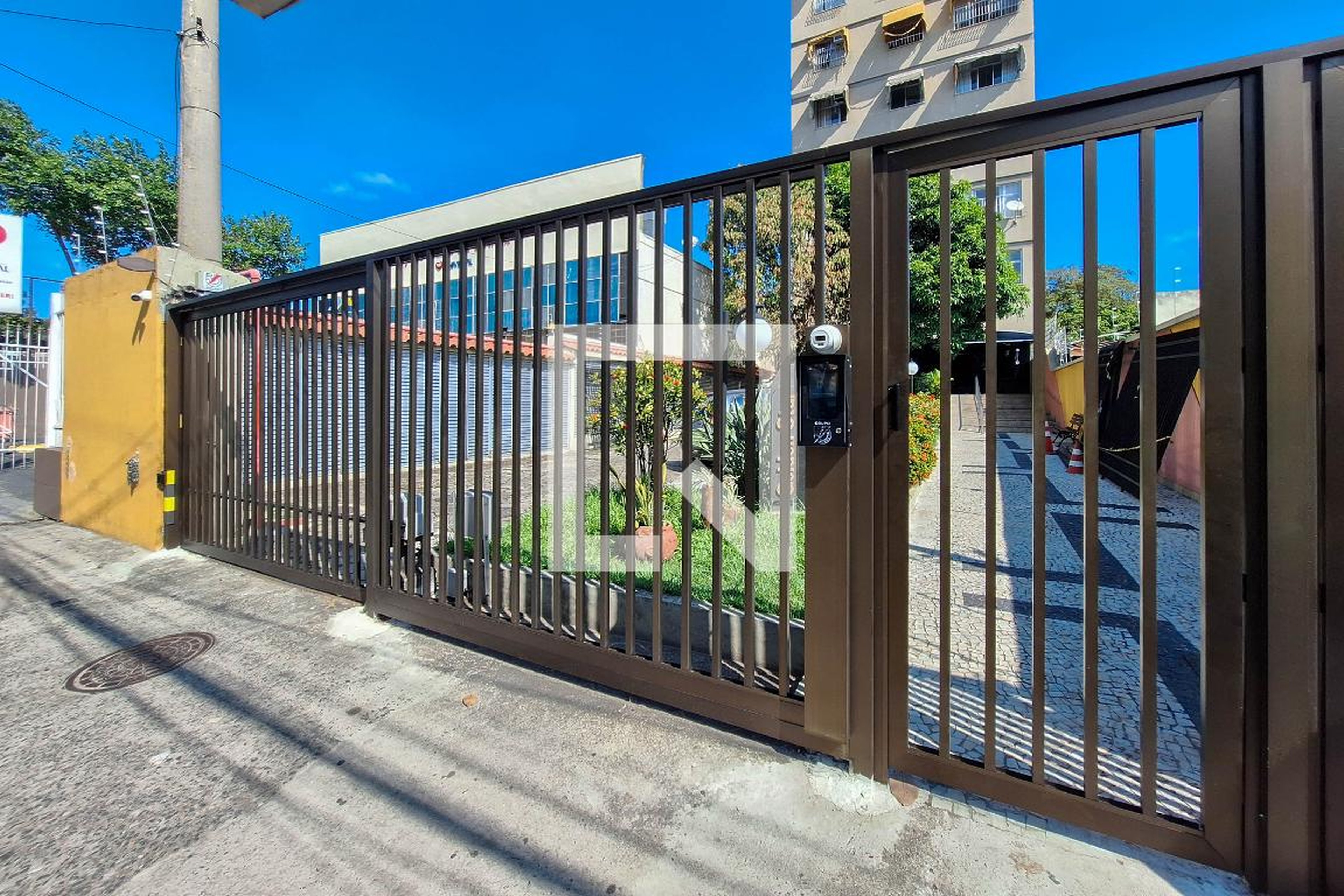 Fachada Condomínio em Alameda São Boaventura, 1091