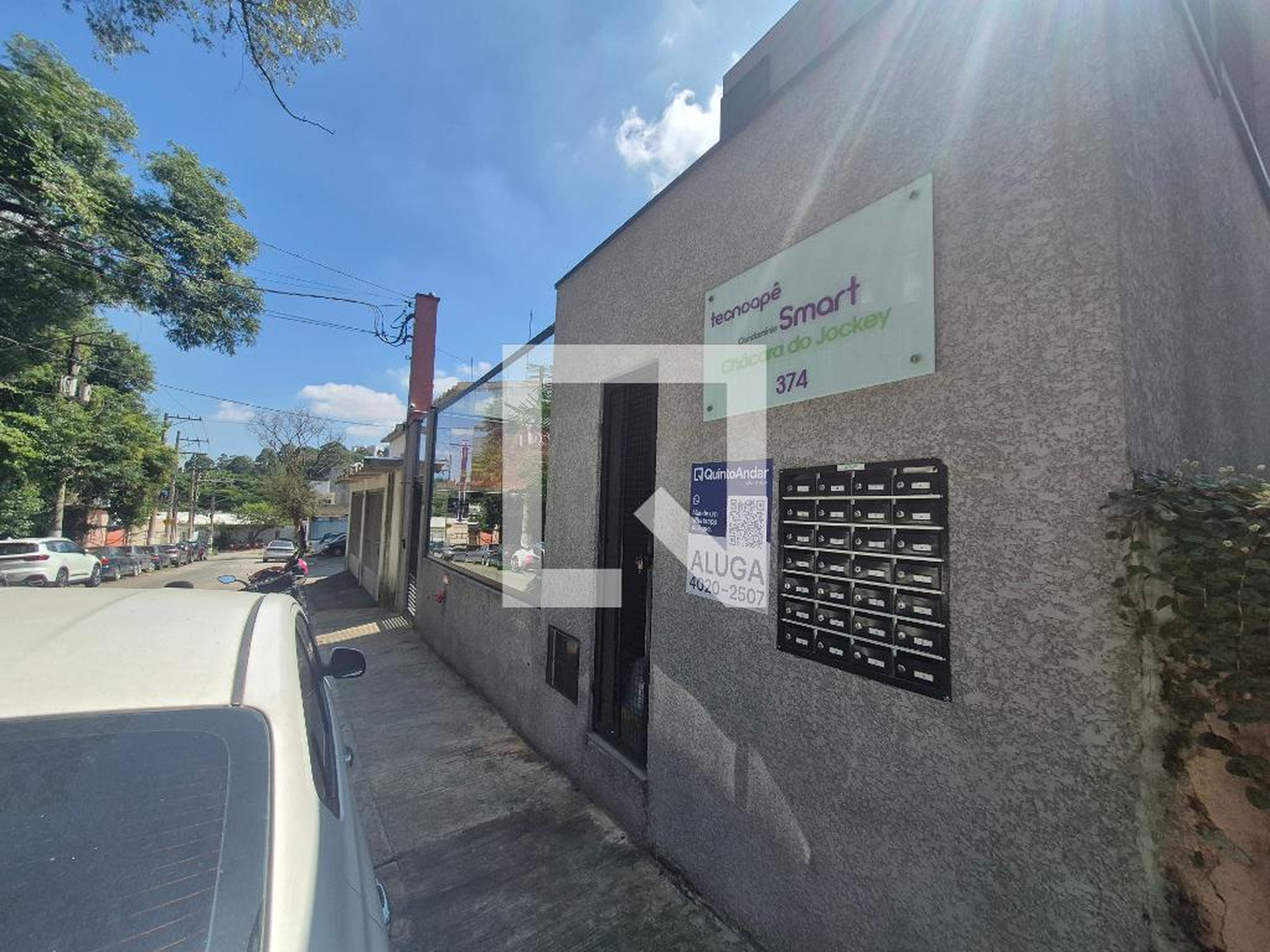 Fachada Condomínio em Rua Santa Crescência, 374