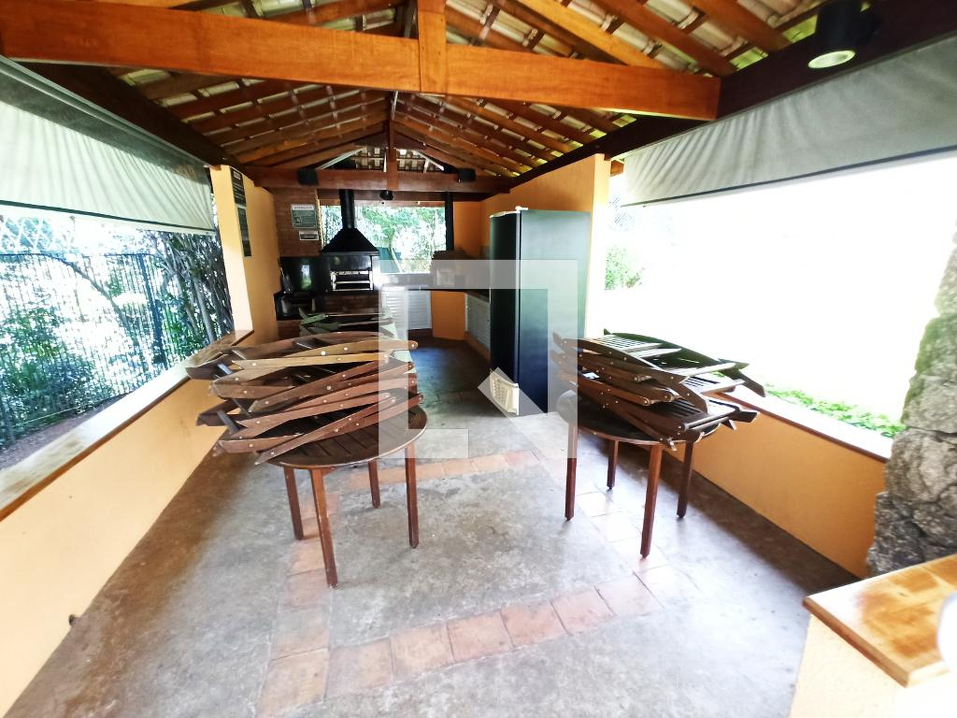 Churrasqueira - Sabiá