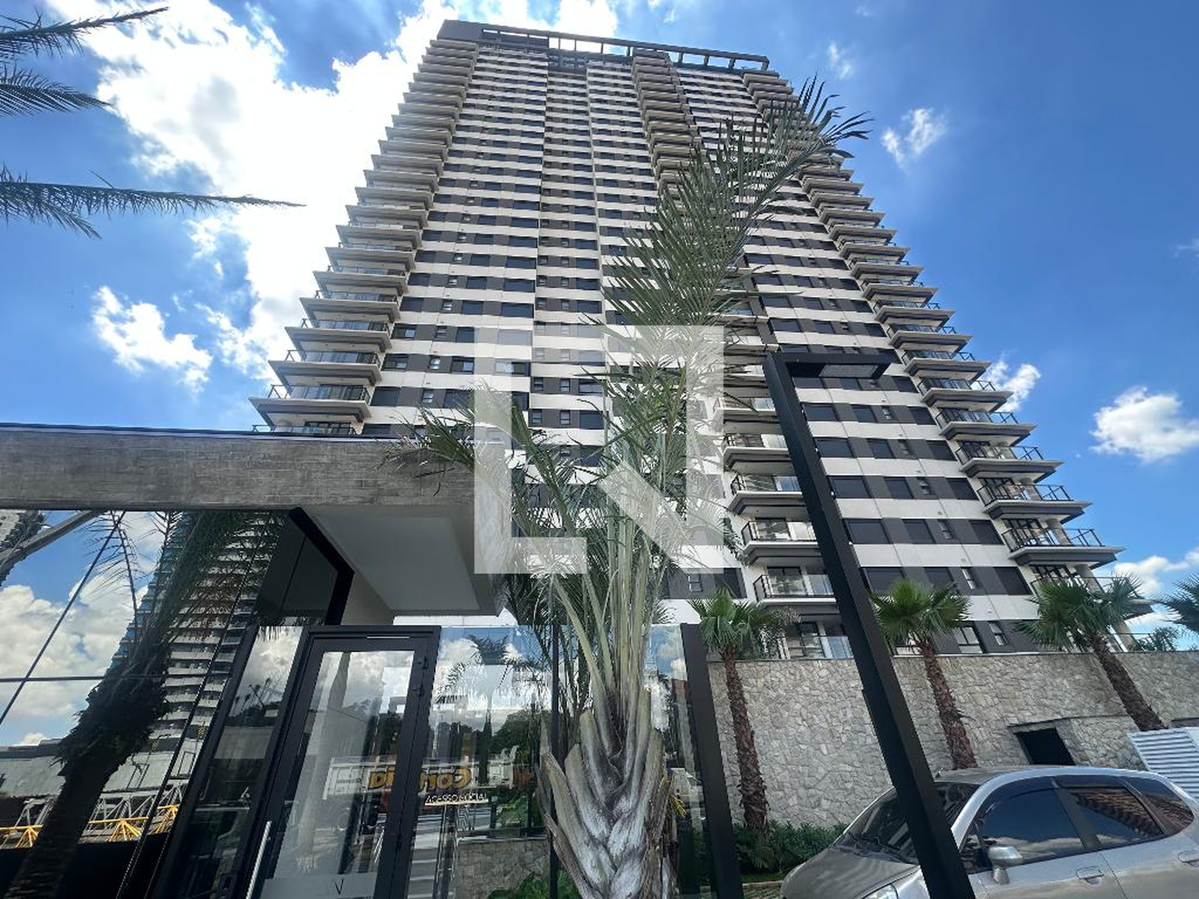 Fachada Condomínio Gran