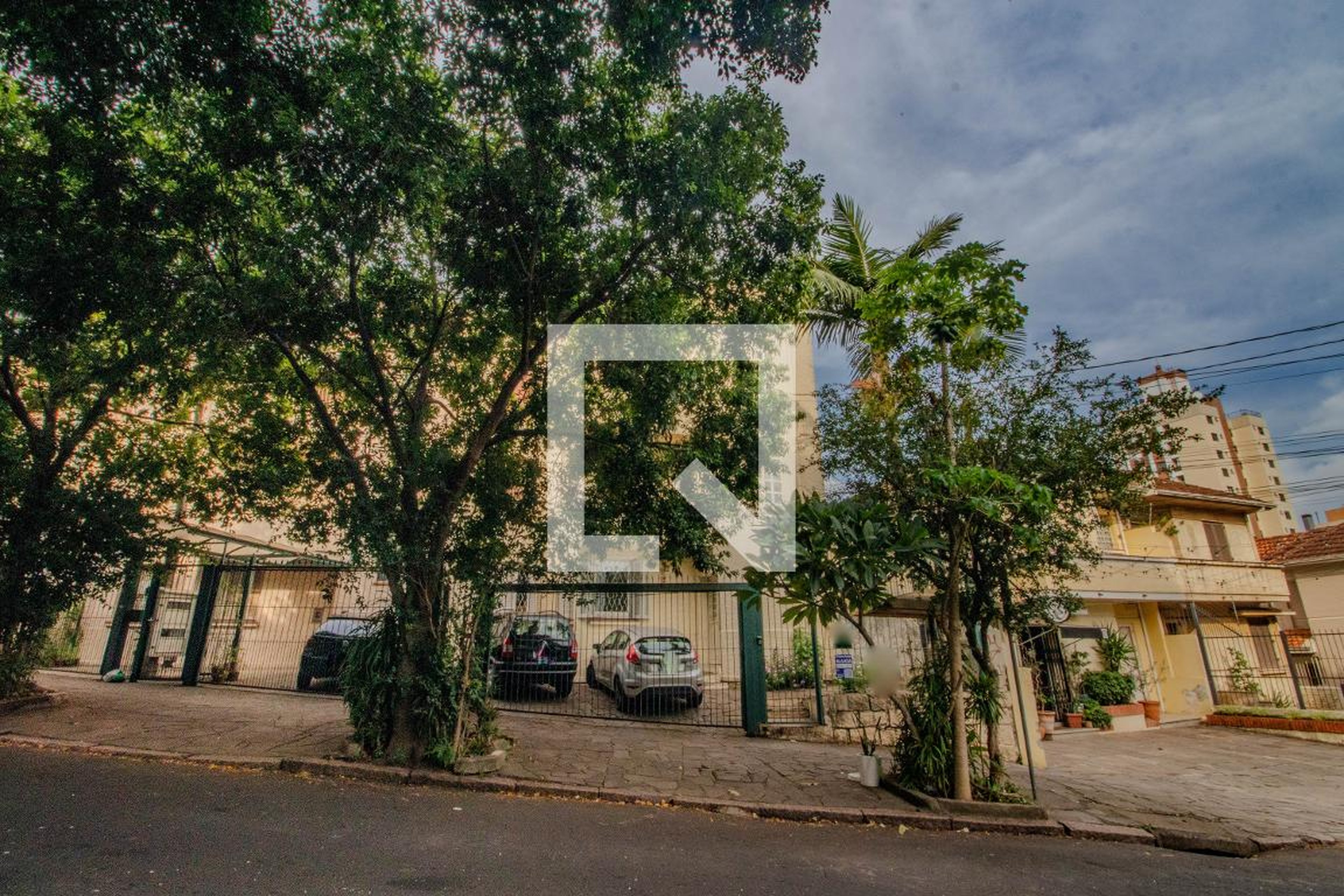 Fachada Condomínio em Rua Lagoinha, 38