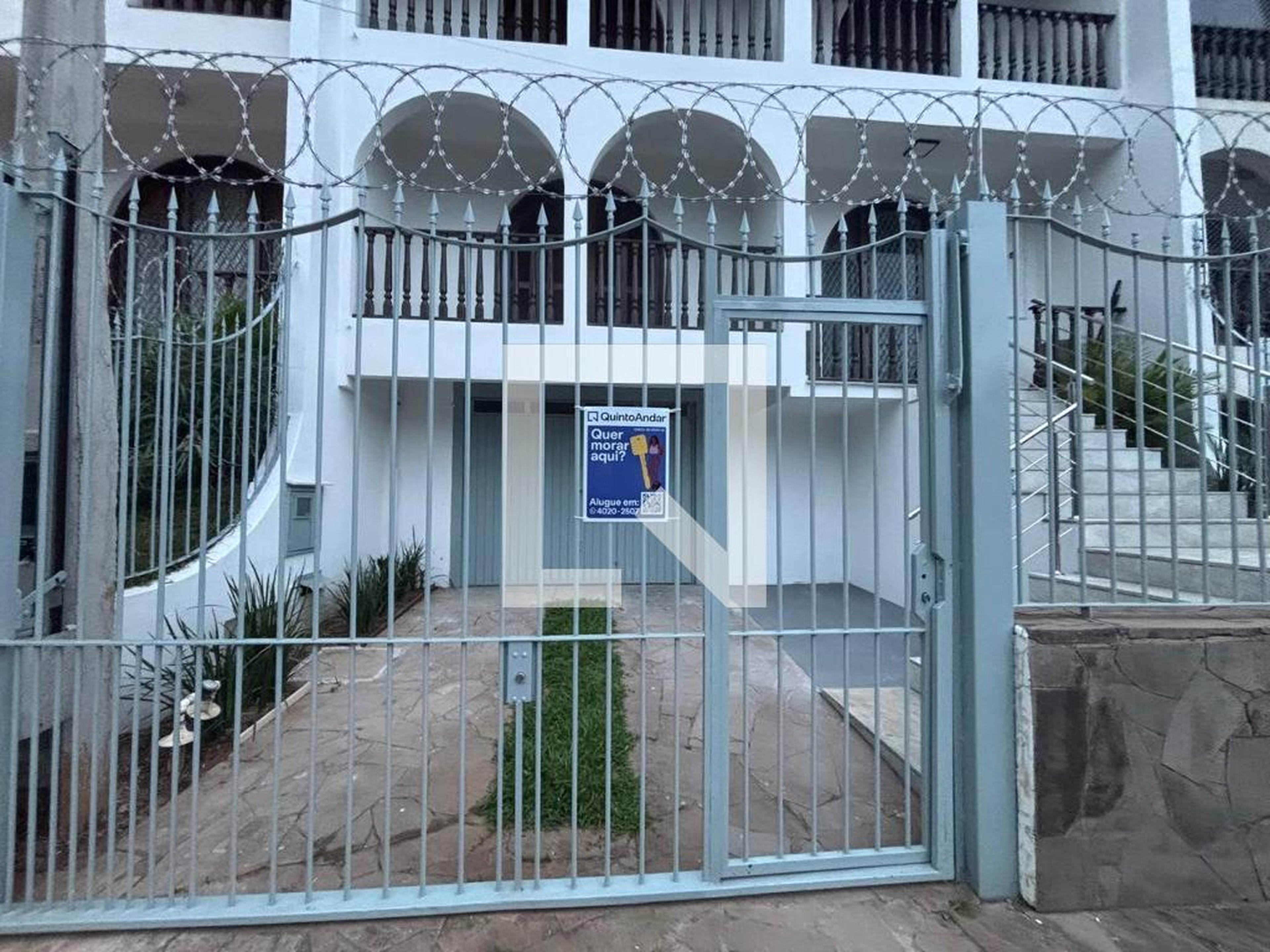 Fachada Condomínio em Rua José Bonifácio, 408