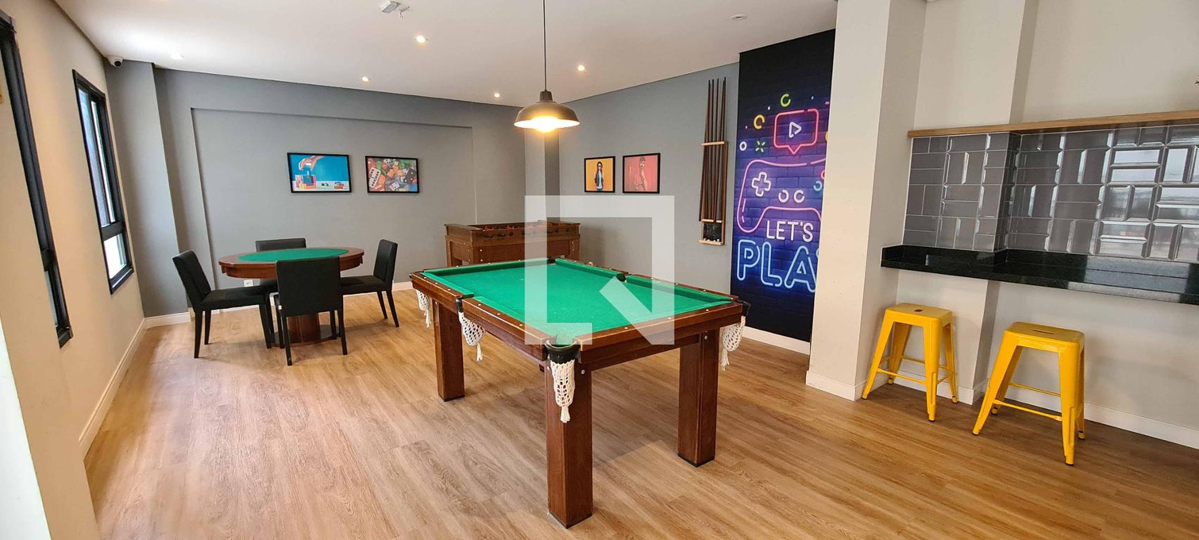 Salão de Jogos - Via Rovai