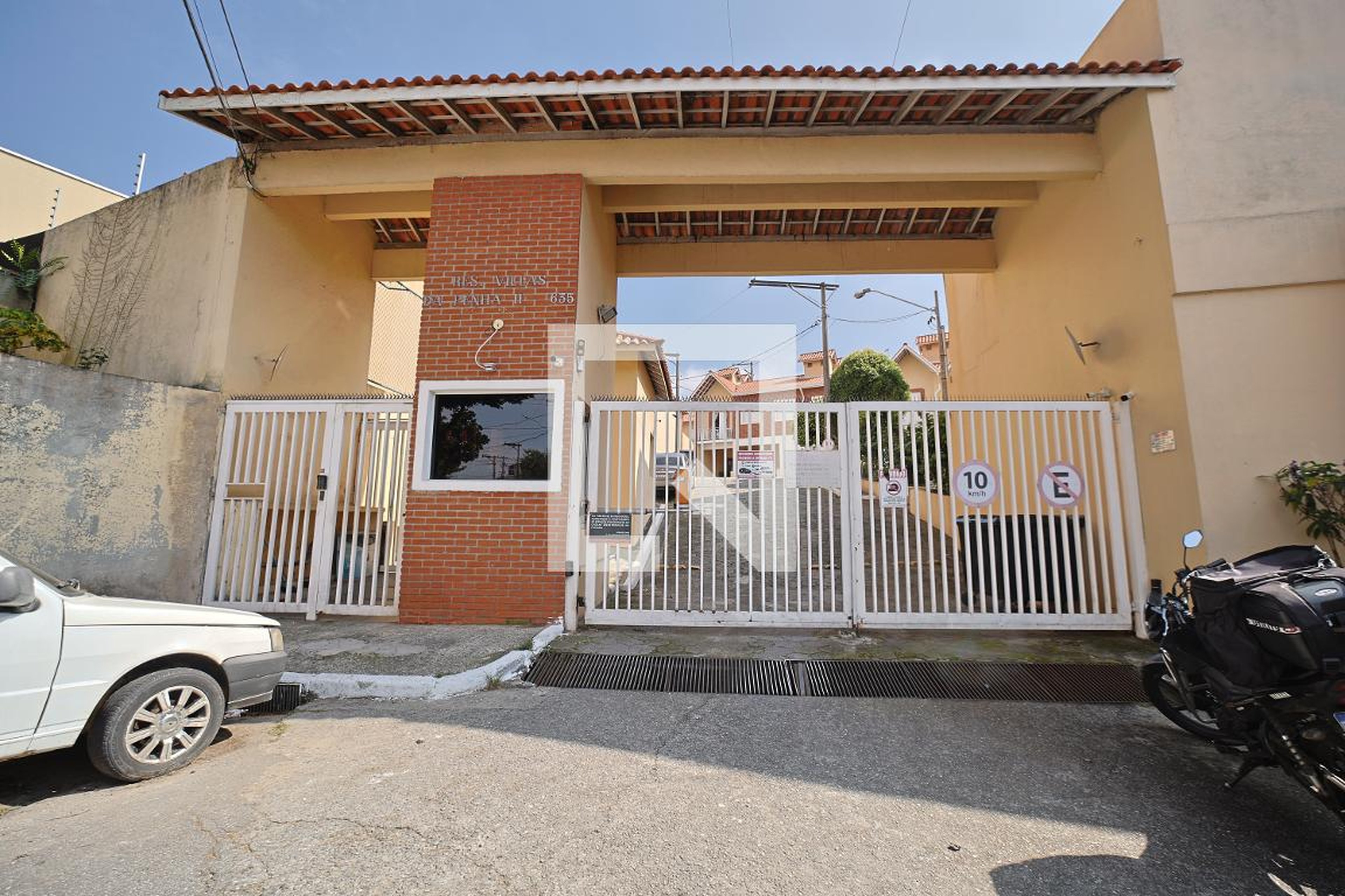 Fachada Condomínio Villas da Penha II