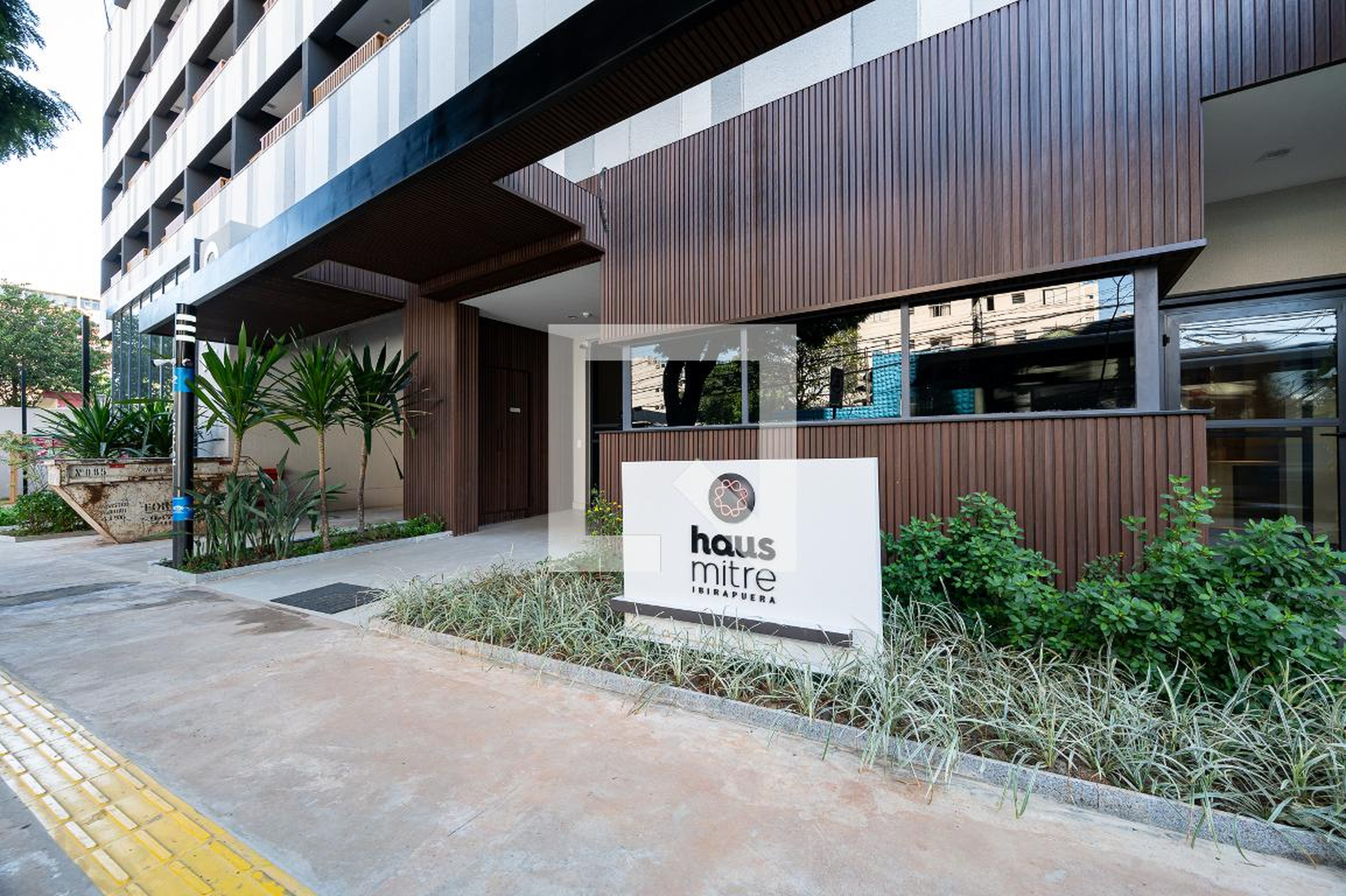 Fachada Condomínio Haus Mitre Ibirapuera