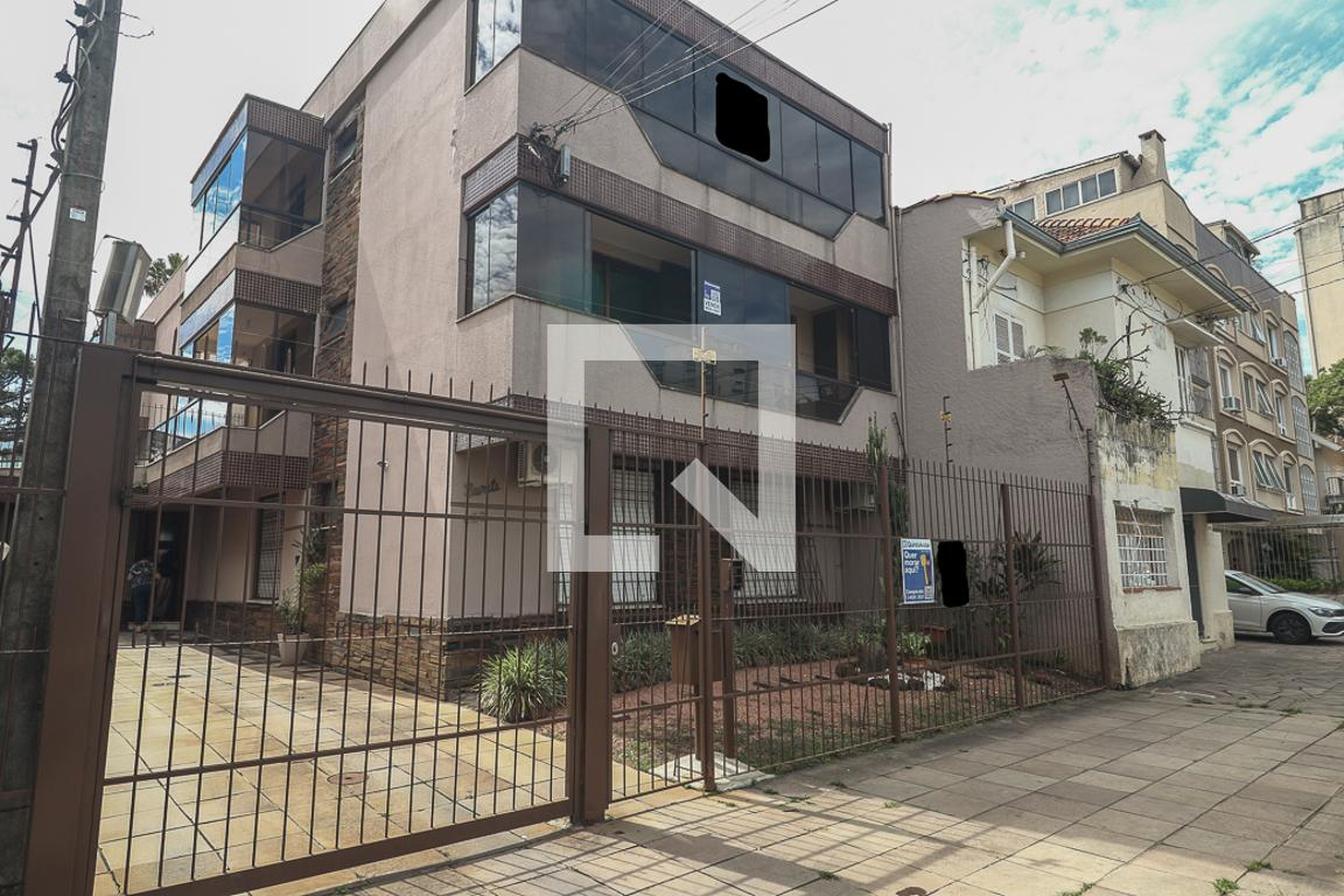 Fachada Condomínio em Rua Câncio Gomes, 628