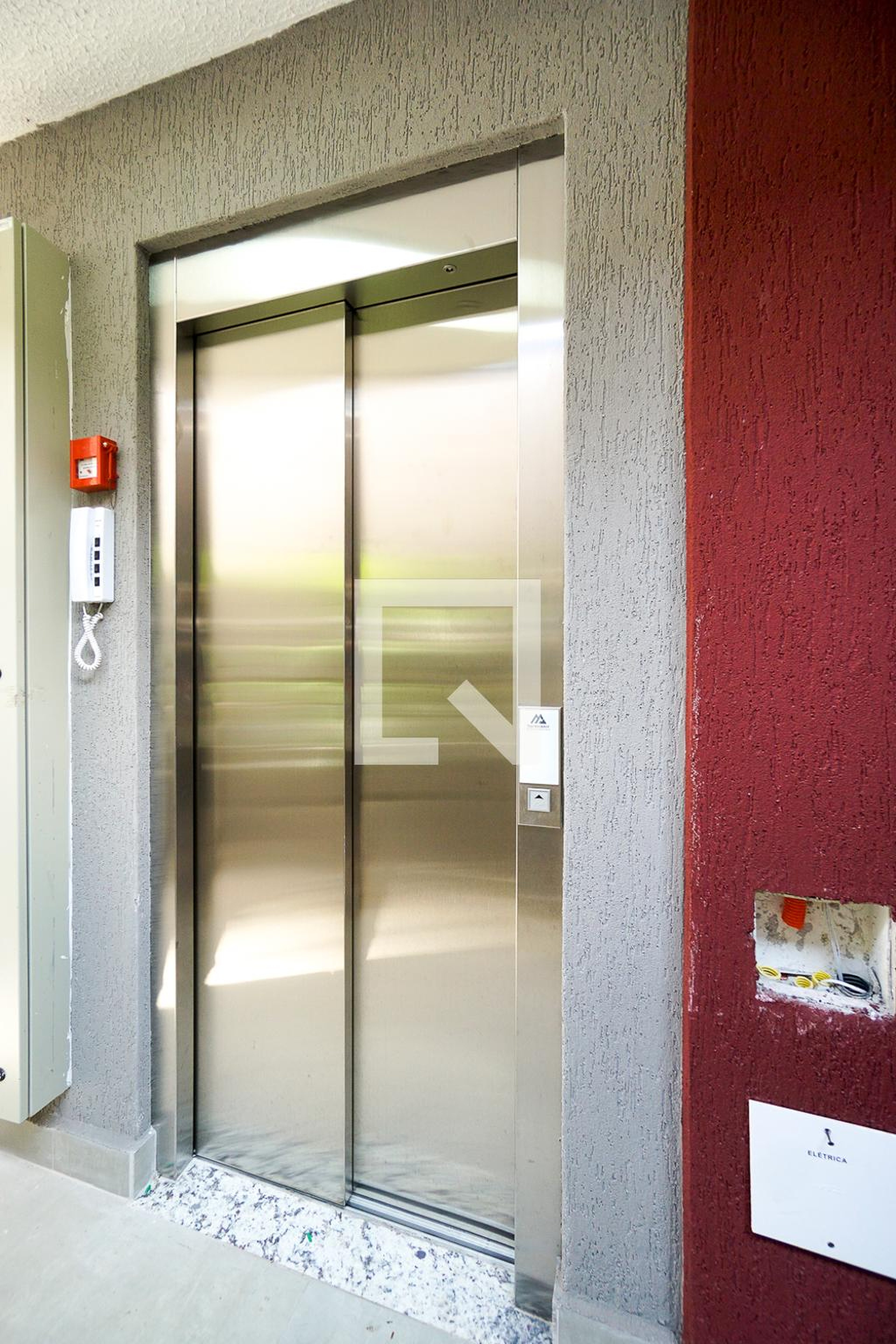 Elevador - Residencial Nelson