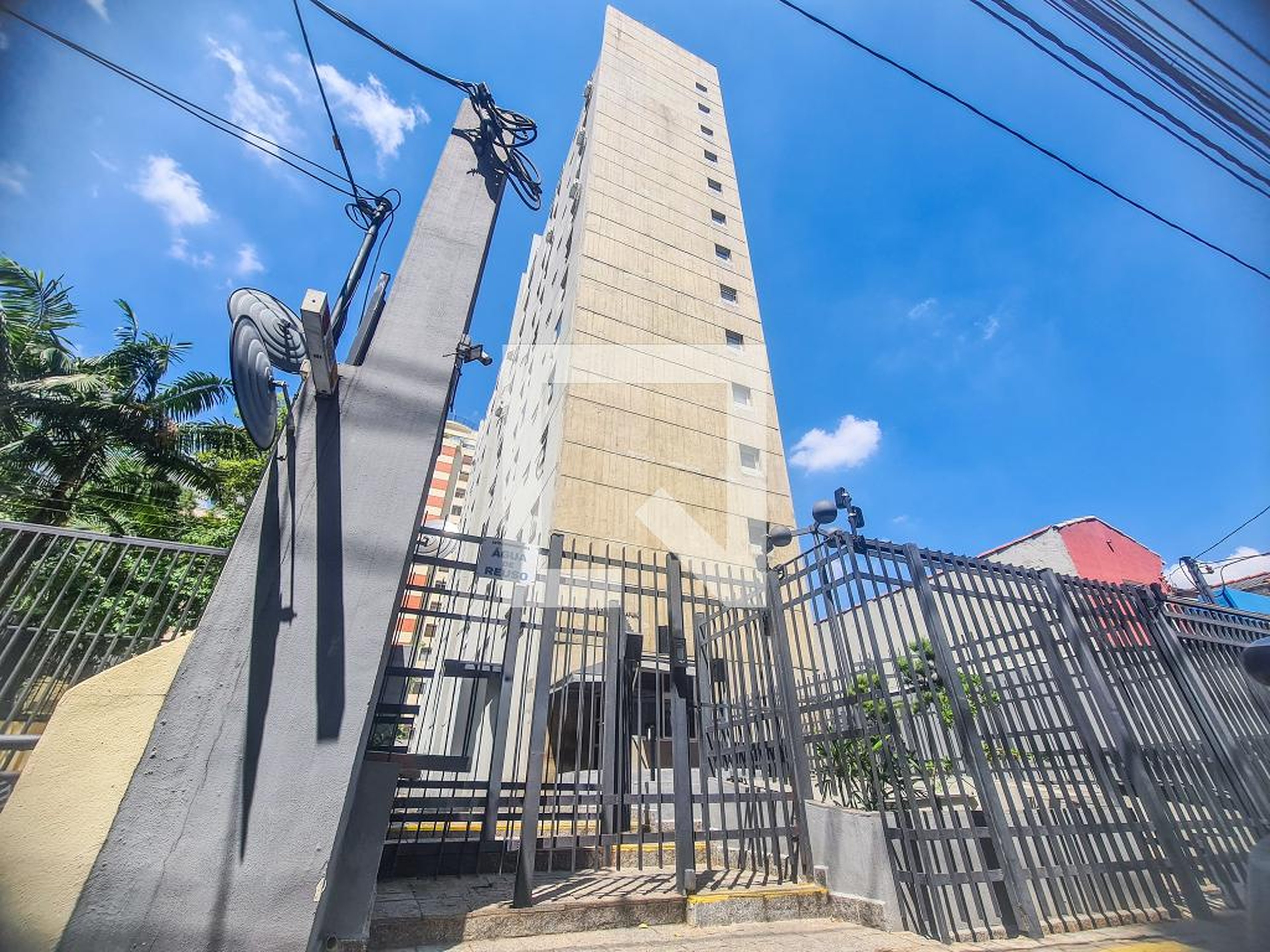 Fachada Edifício Uirapuru