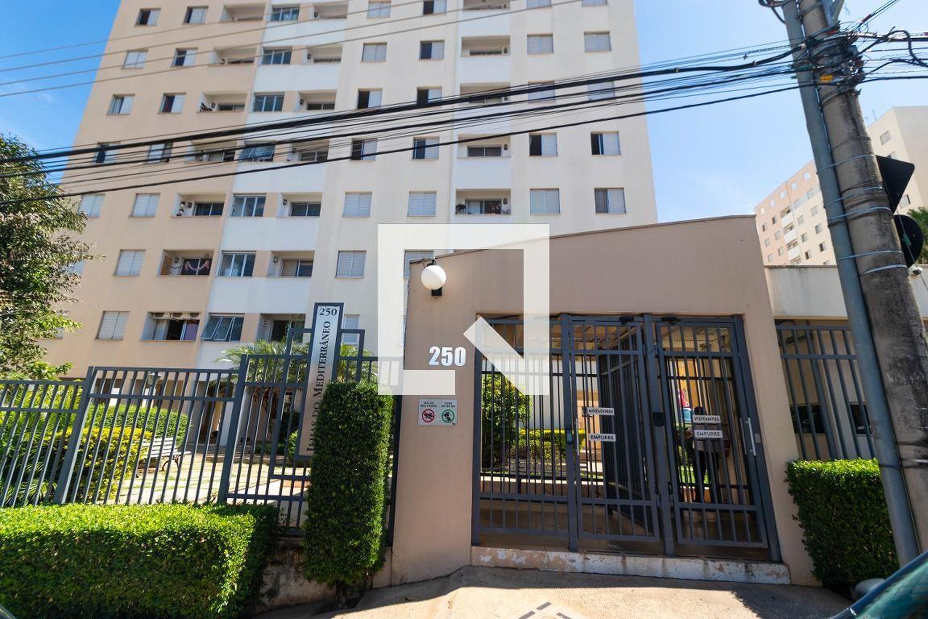 Fachada do Condomínio Condomínio Ilhas do Mediterrâneo