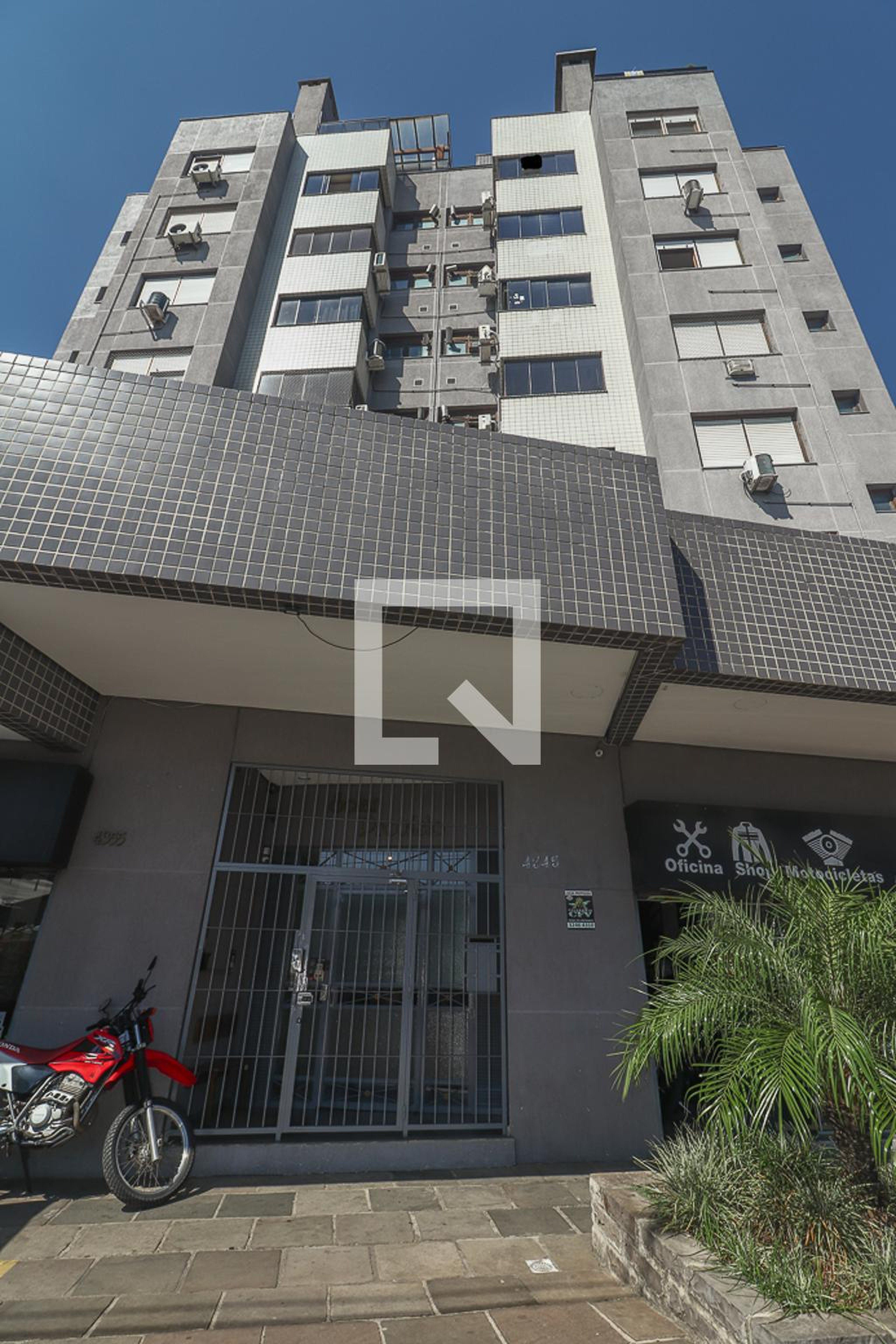 Fachada Condomínio Solar Protasio