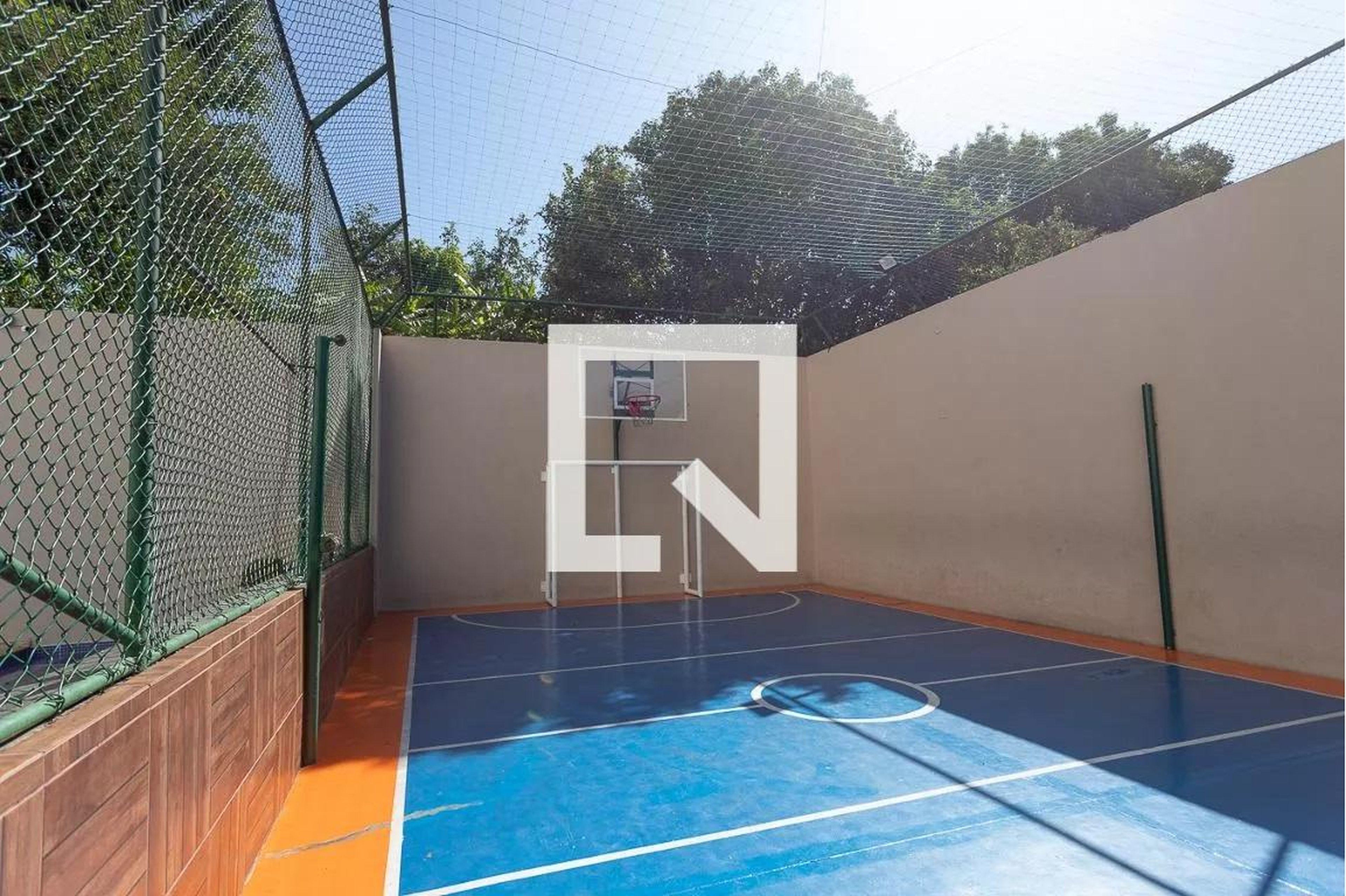 Quadra Esportiva - Praça Diadema I