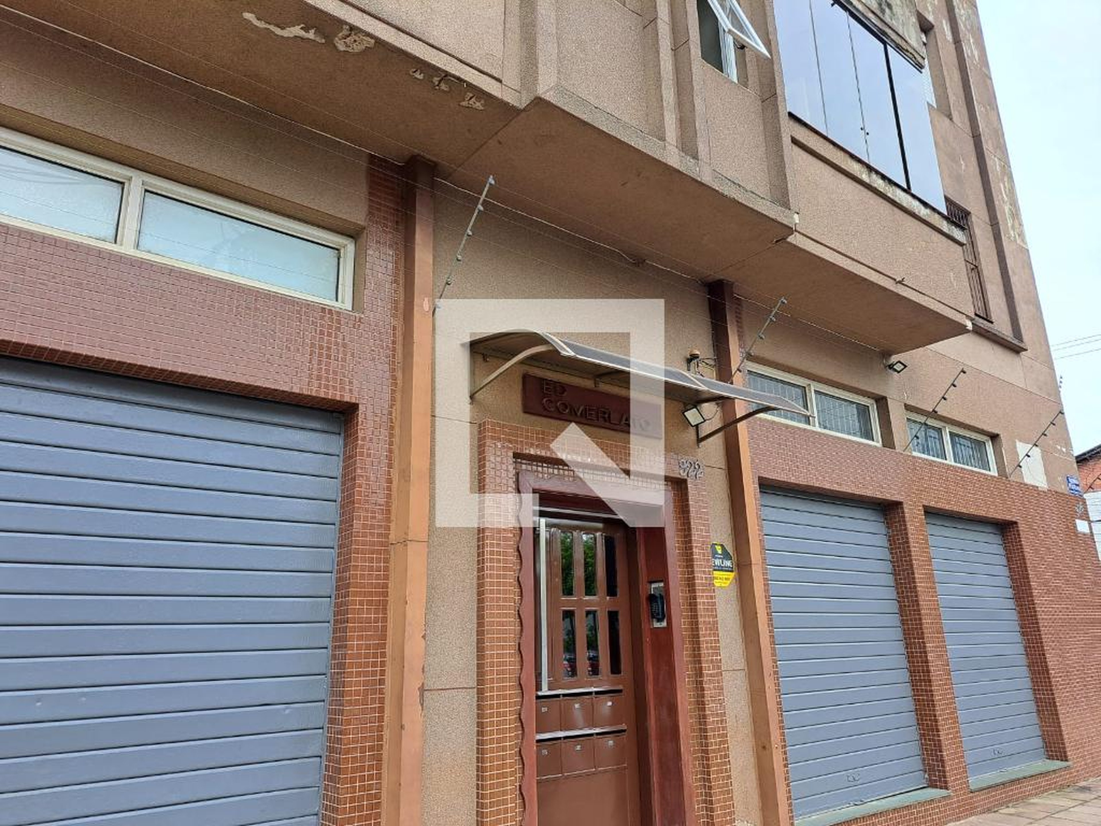 Entrada do Prédio - null