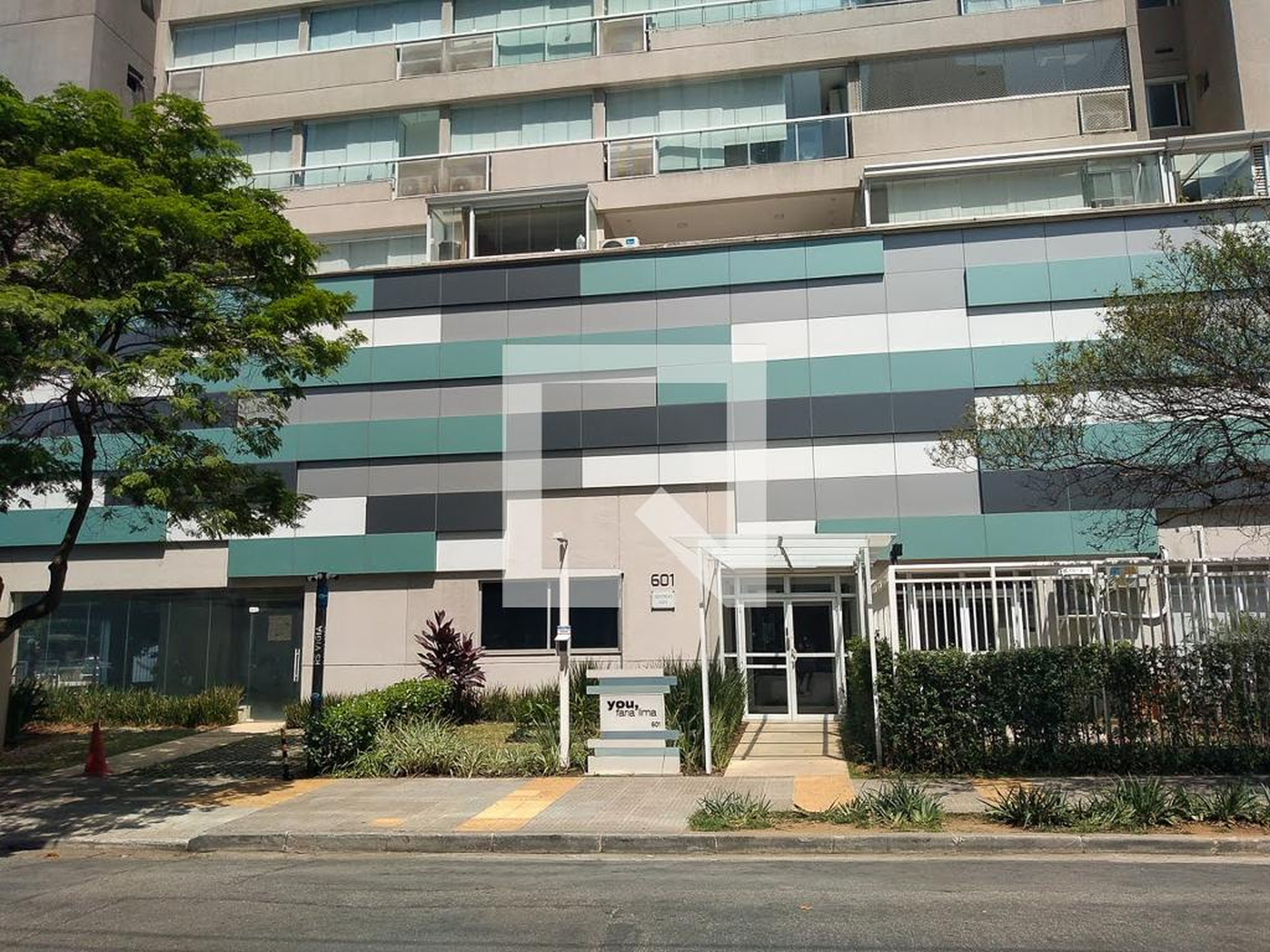 Fachada Condomínio You Faria Lima
