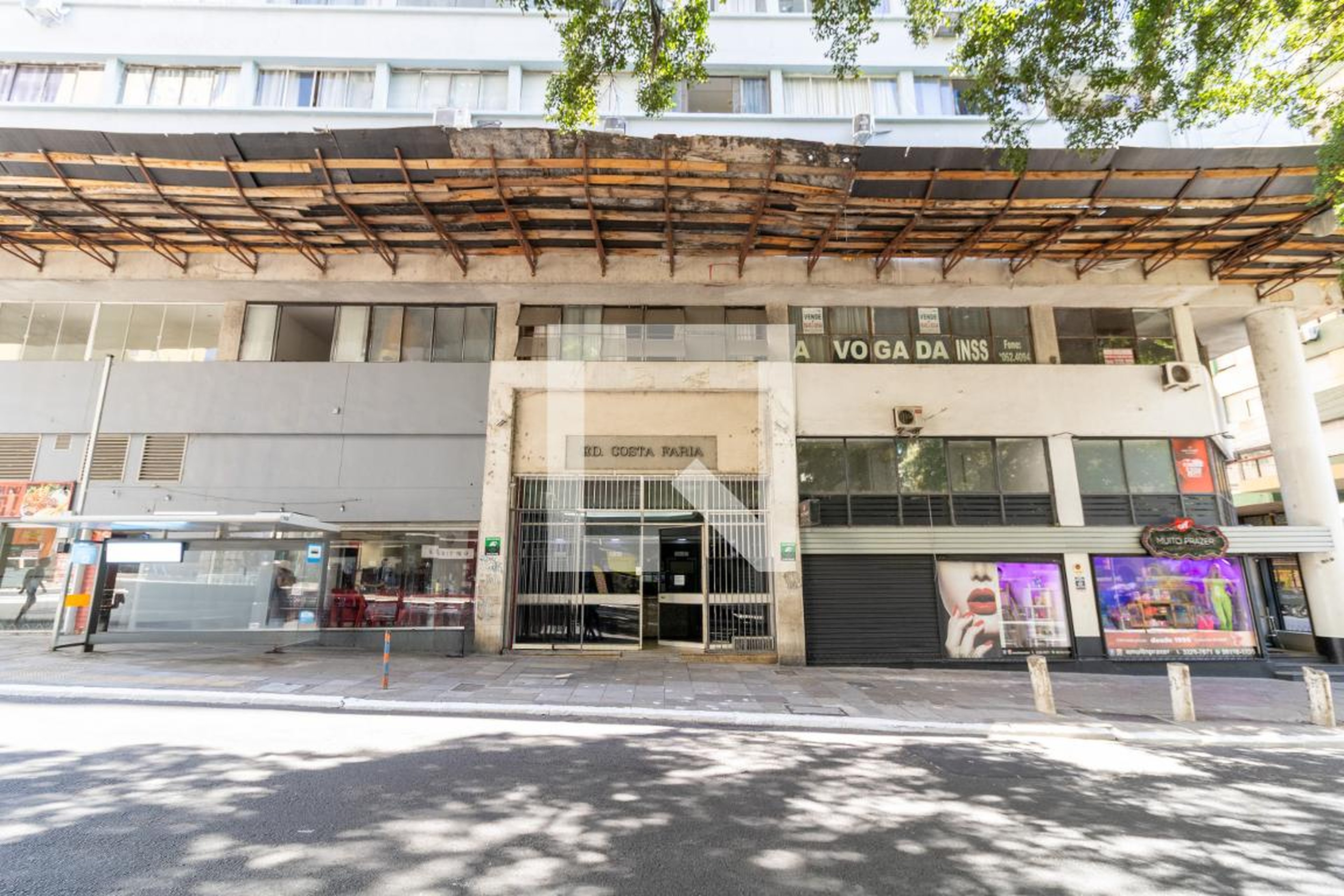 Fachada Edifício Costa Faria