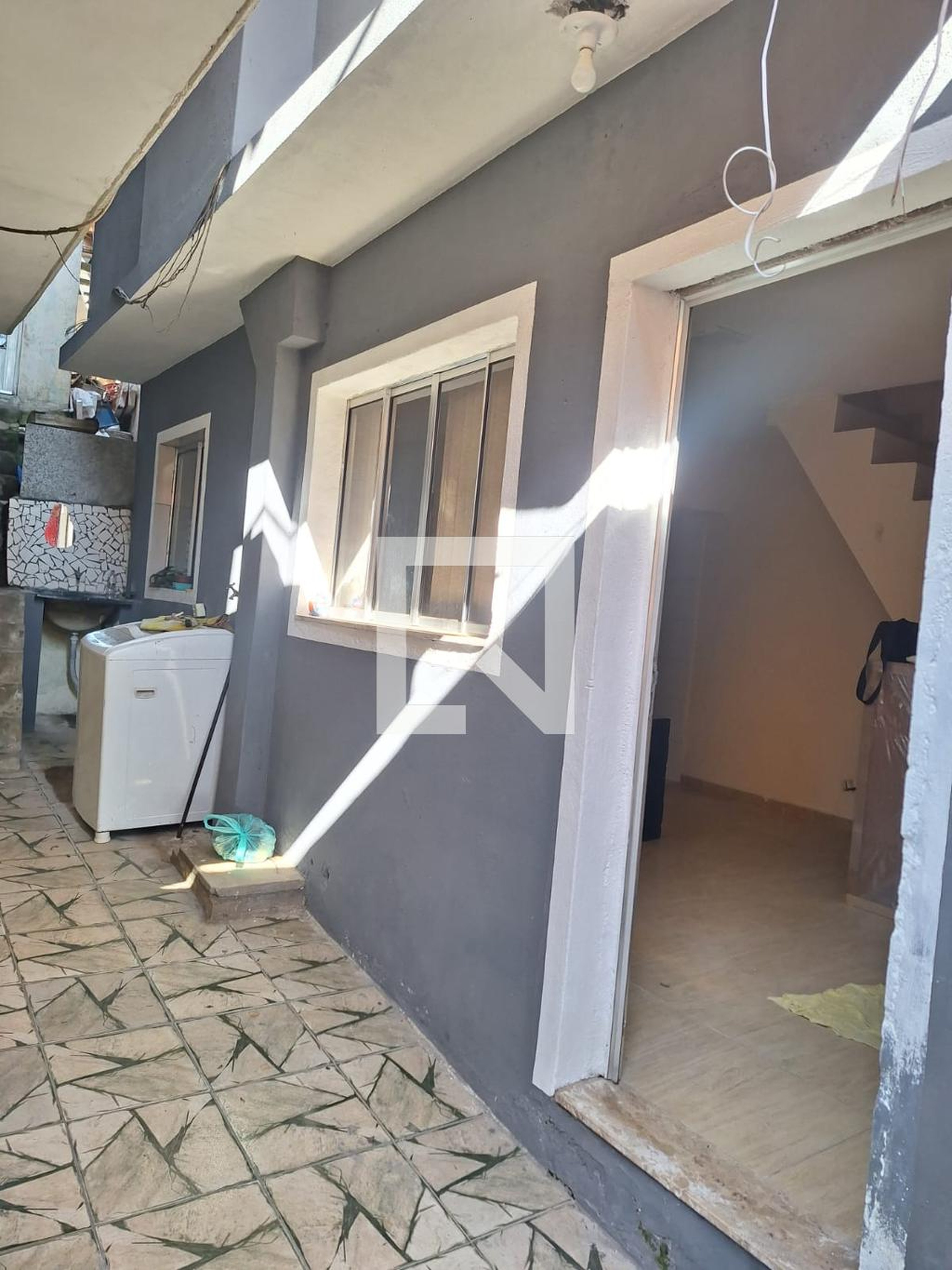 Área externa Condomínio em Rua Mariz Sarmento, 24