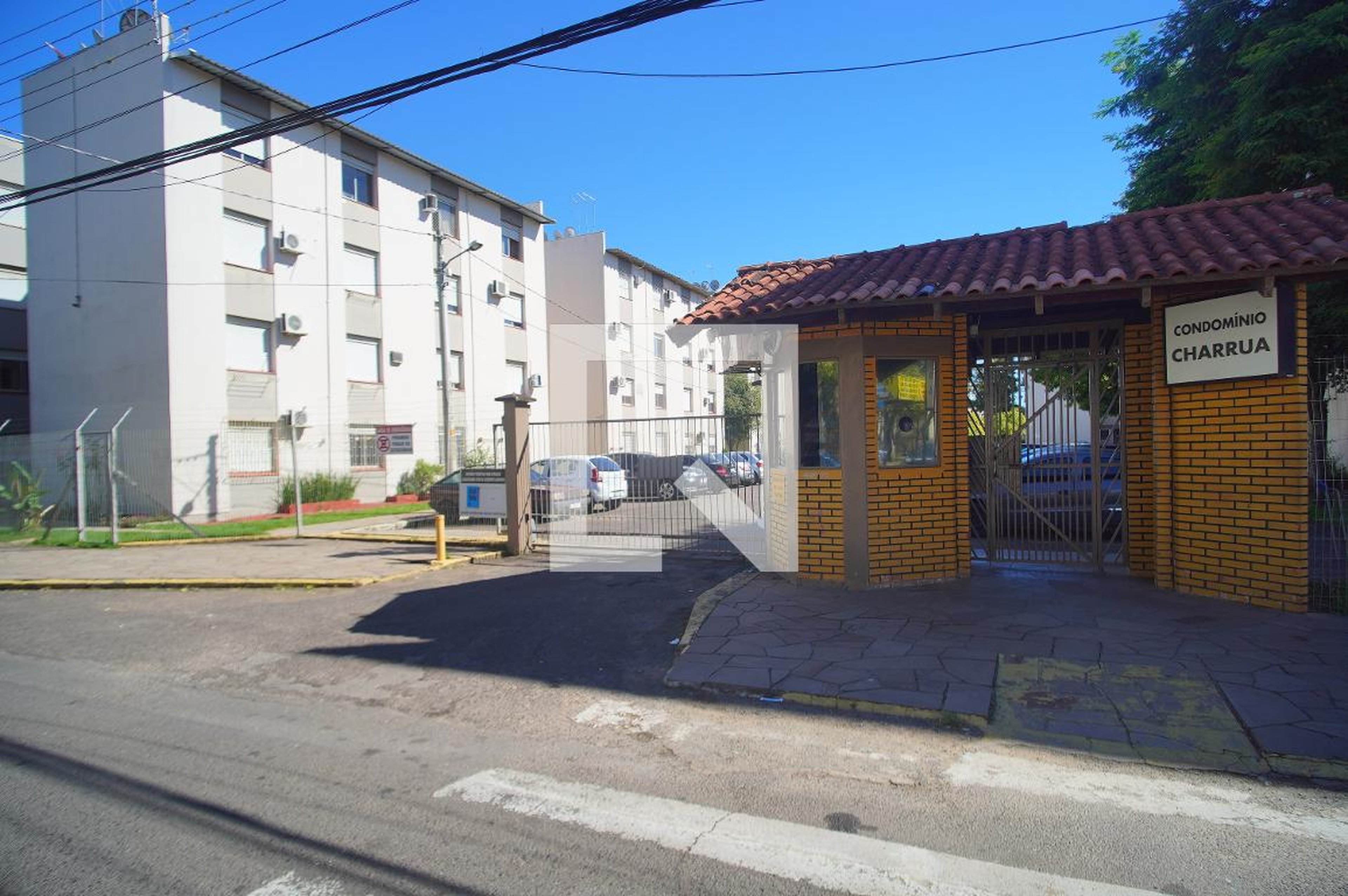 Fachada Condomínio em Rua Brasil, 1557