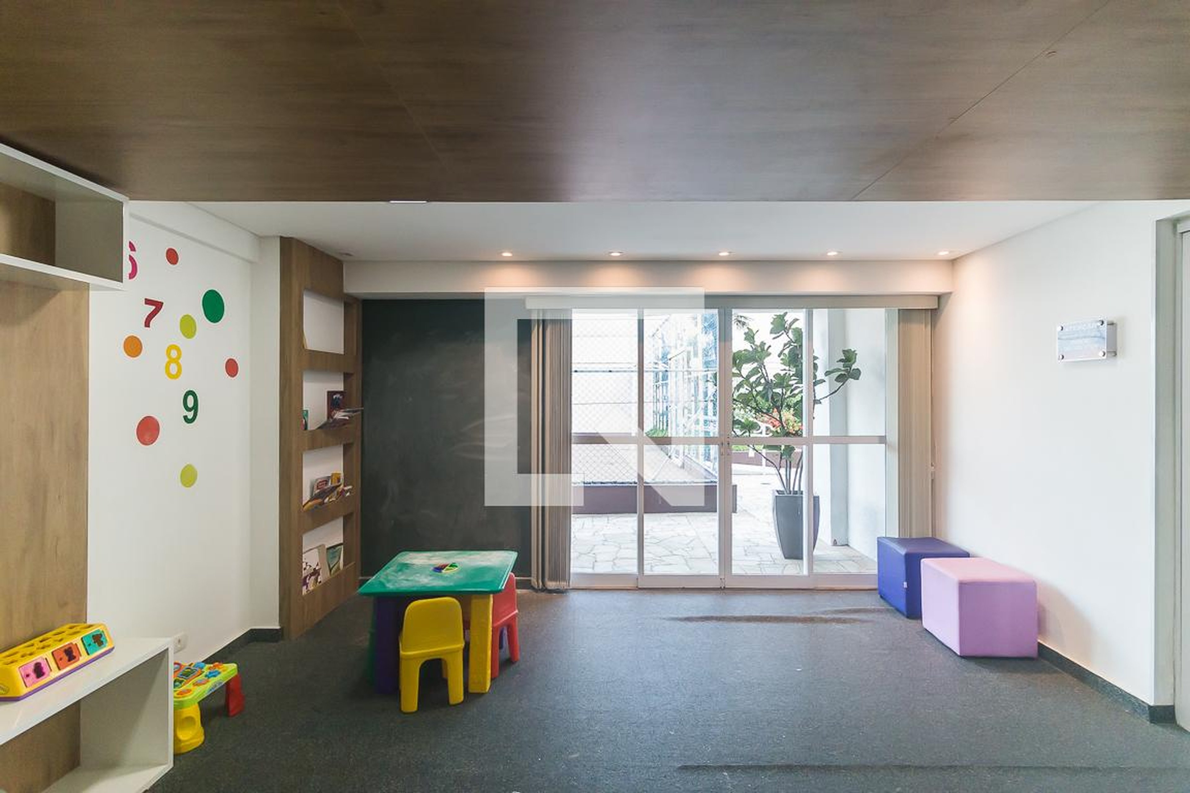 Brinquedoteca - Orquídeas