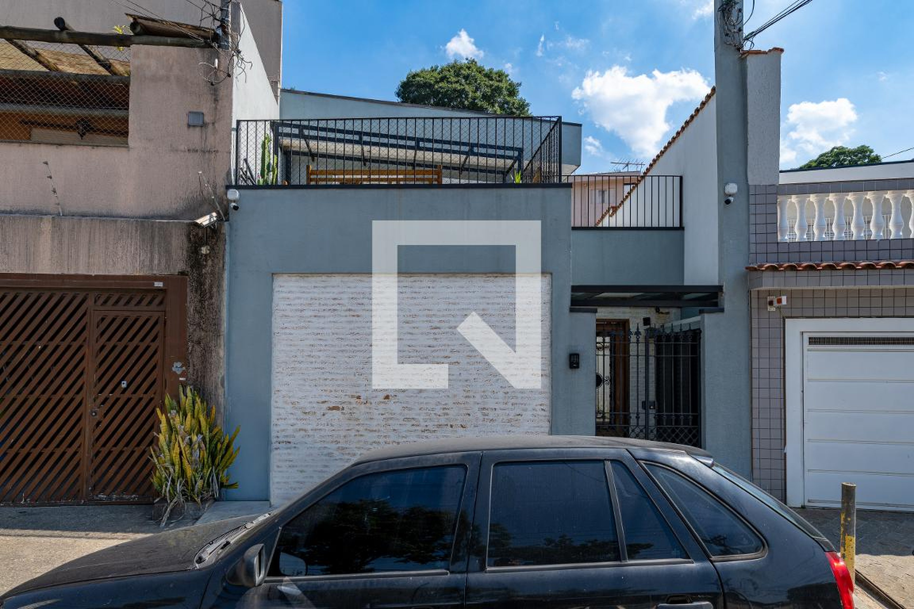 Fachada Condomínio em Avenida Leonardo da Vinci, 1574