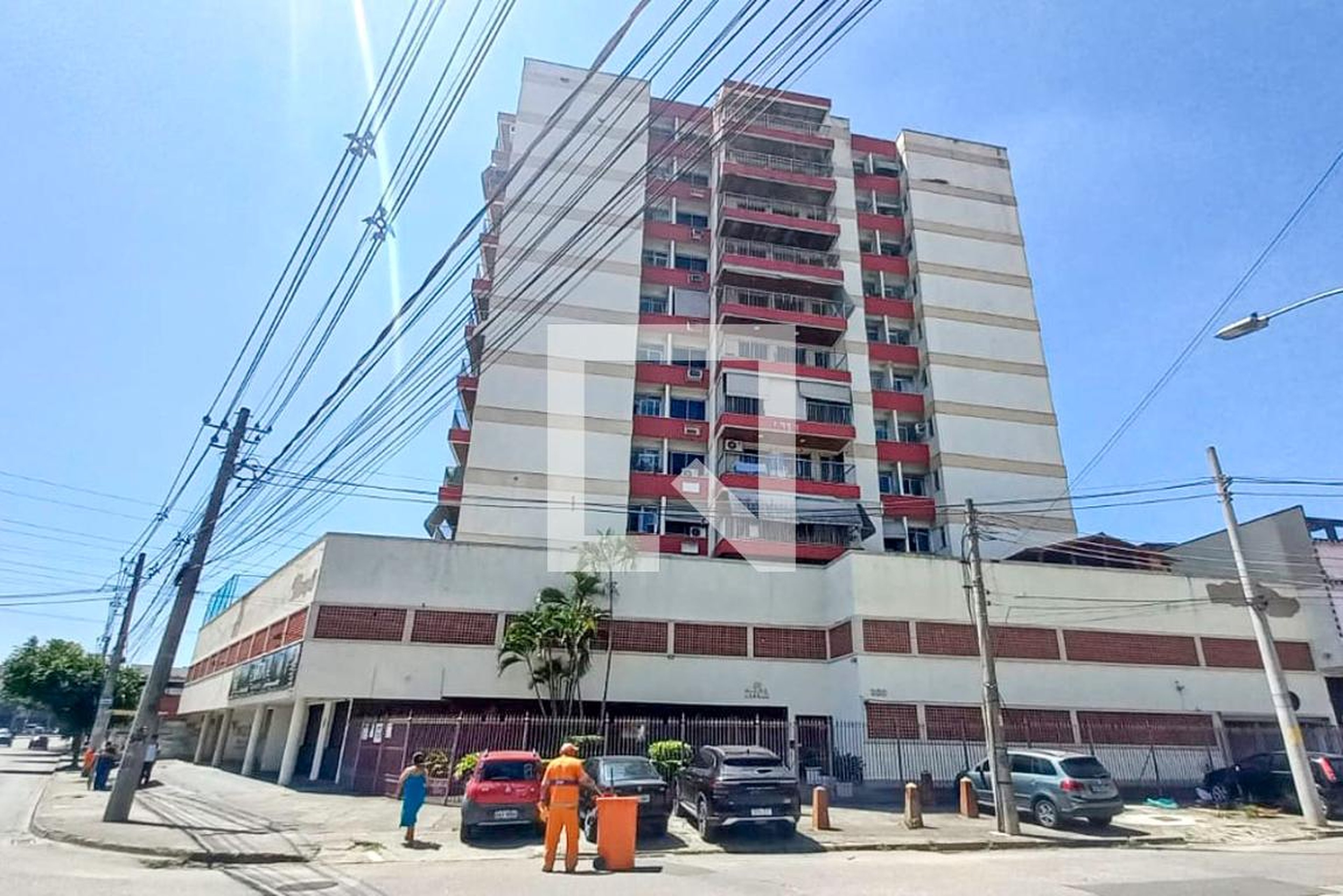 Fachada do Prédio Condomínio em Rua Tomás Lopes, 305