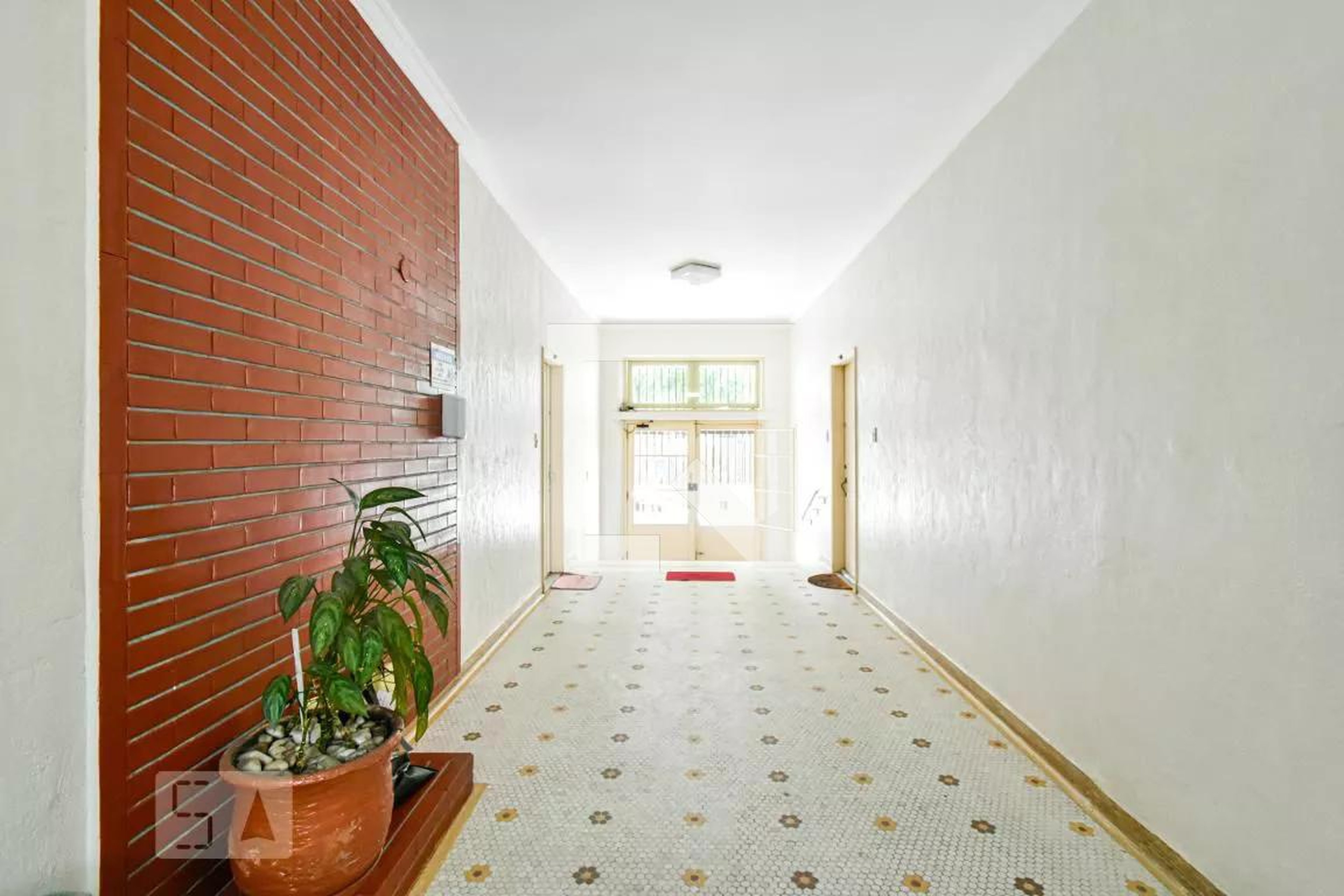 Hall de entrada - Alberto Seabra