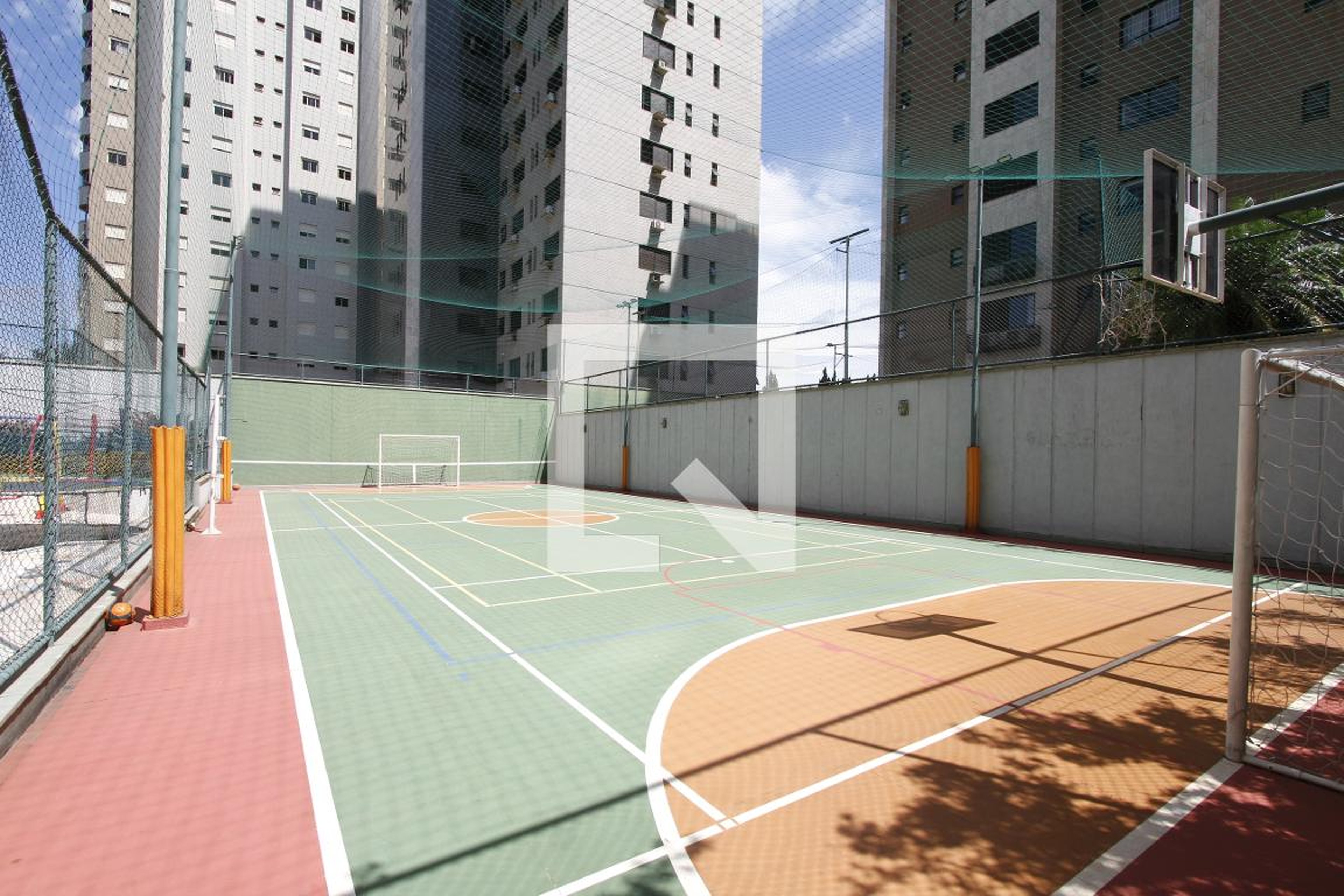 Quadra Esportiva - Edifício Boulevard Saint Germain