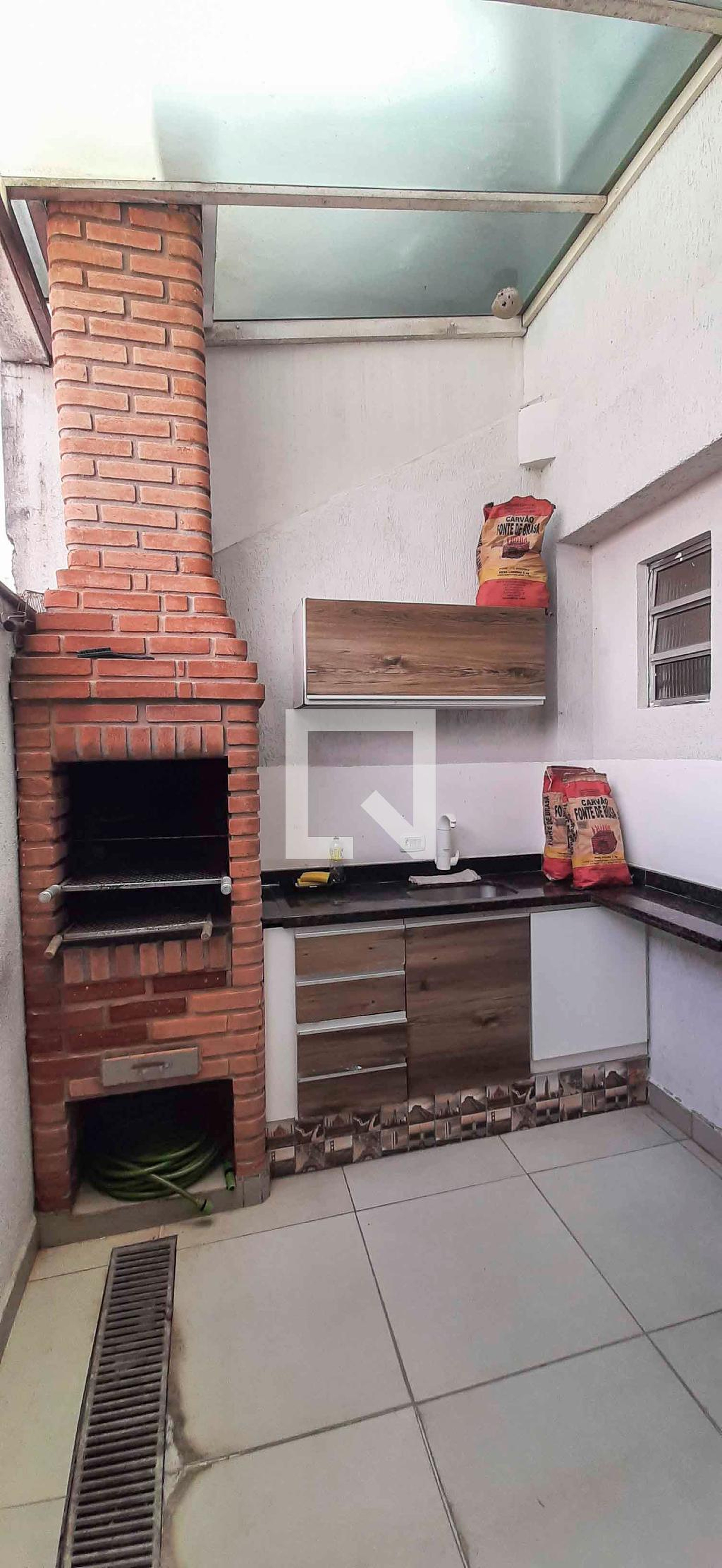 Espaço Gourmet Condomínio em Rua Samuel Raven, 283