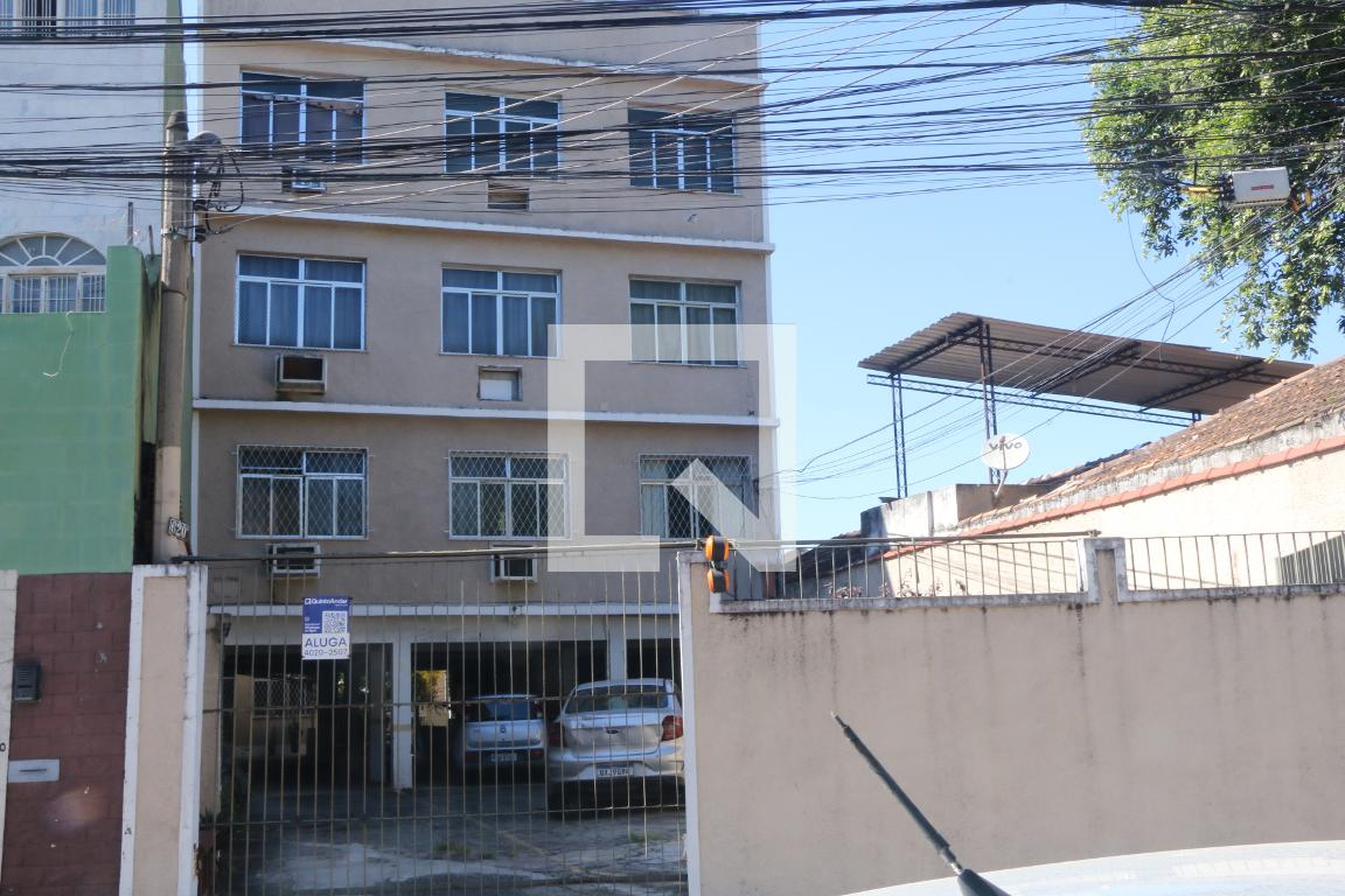 Fachada Condomínio em Rua Coronel Francisco Soares, 620