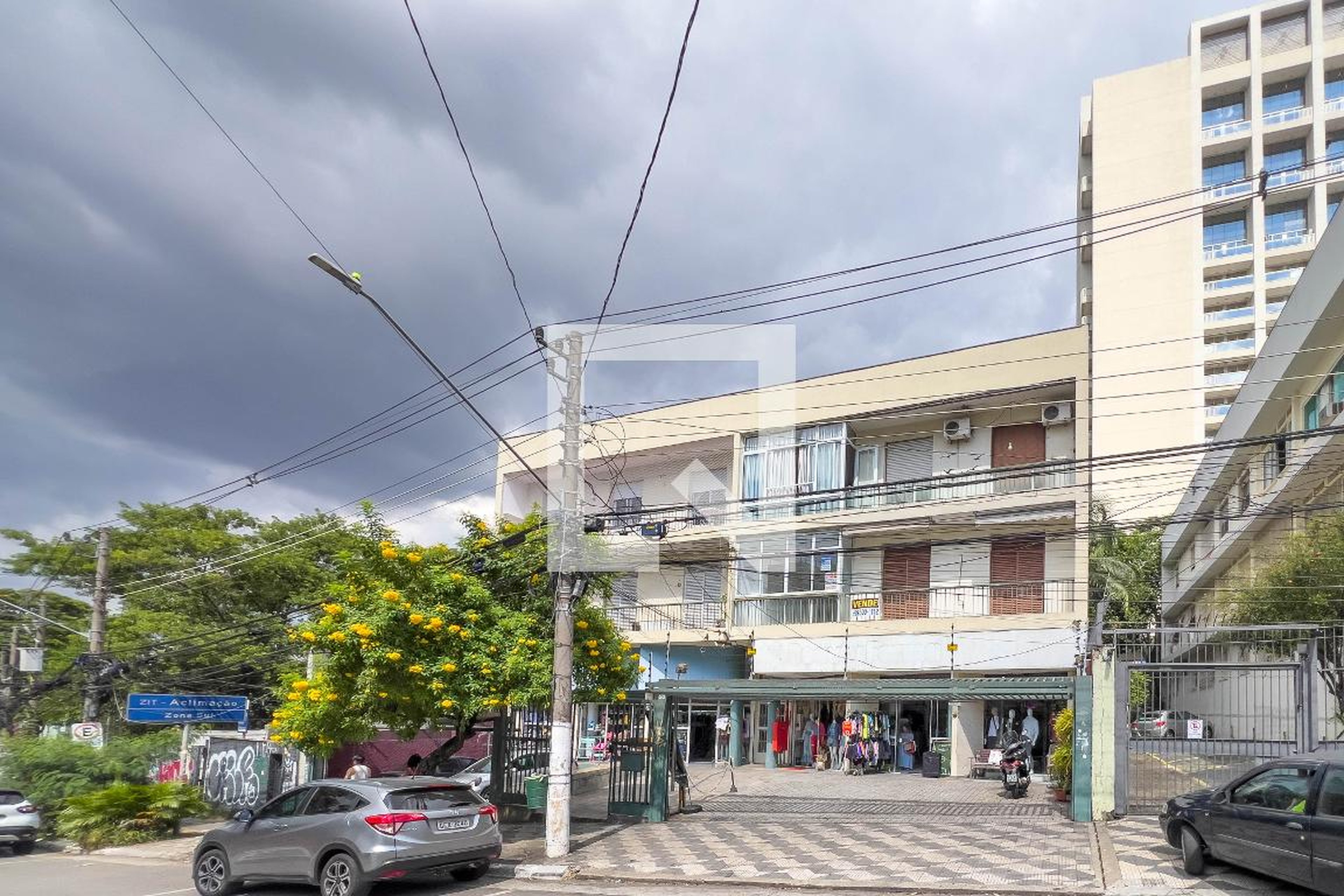 Fachada Condomínio em Rua Doutor José de Queirós Aranha, 68