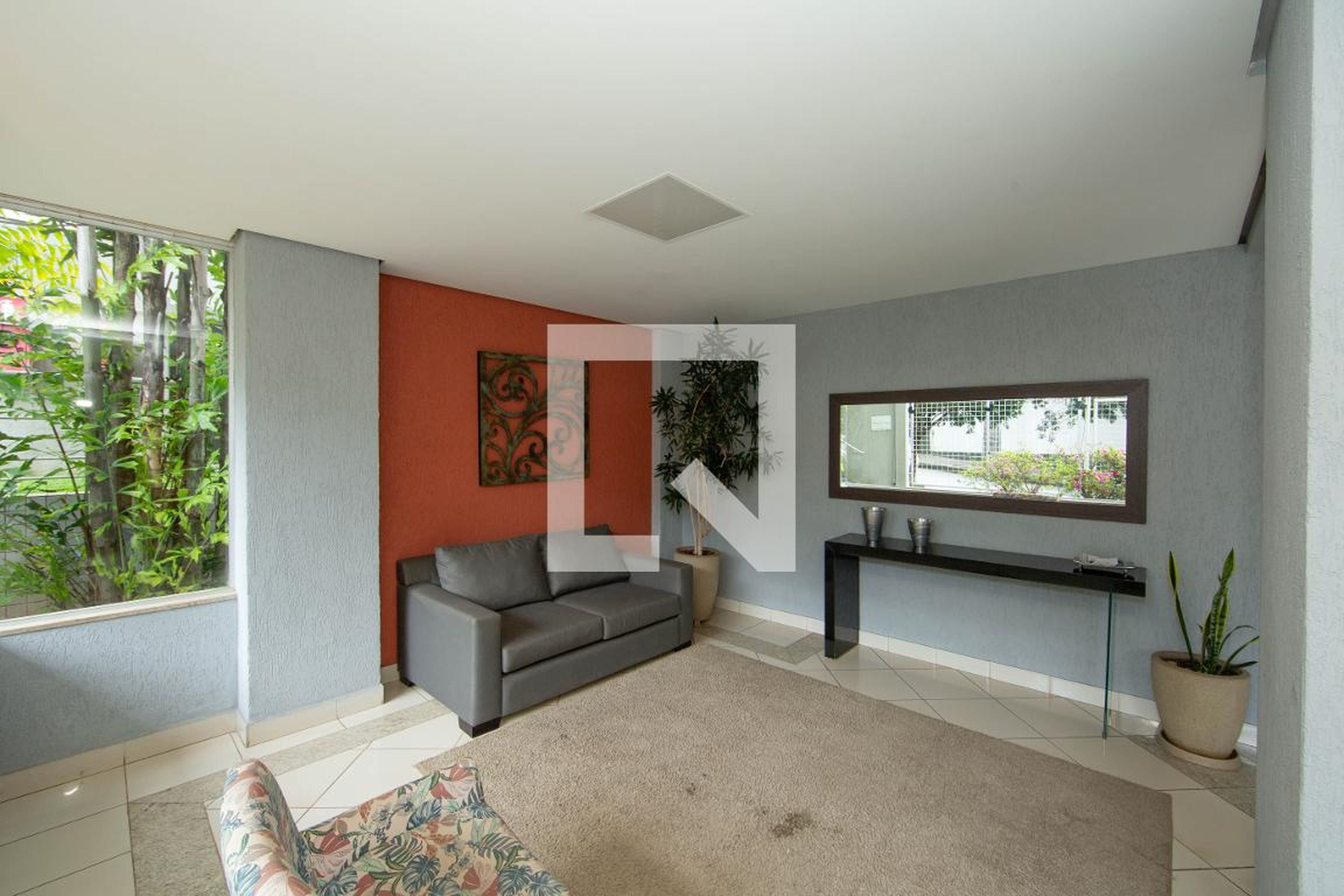 HALL - Montes Claros