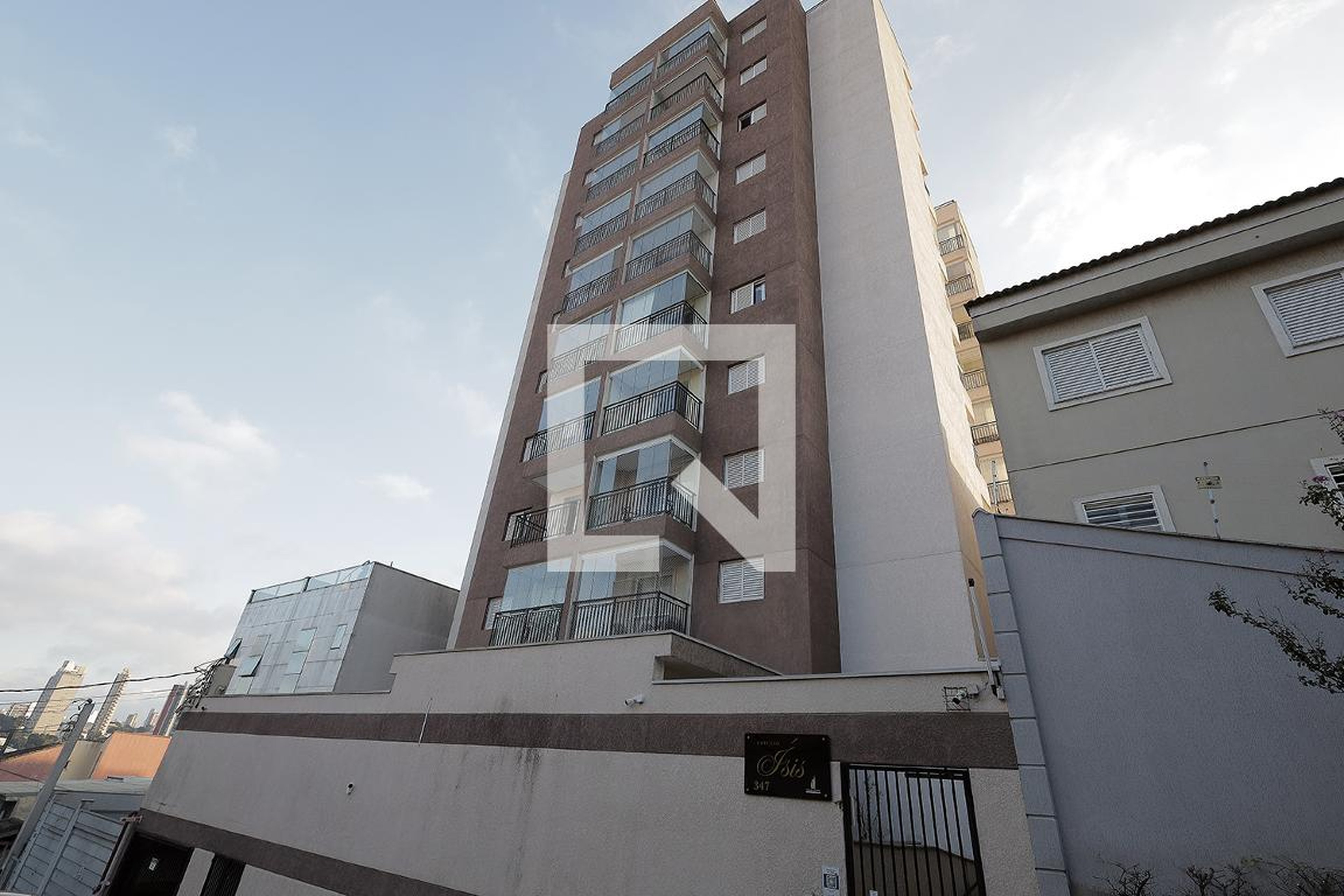 Fachada Condomínio Isis