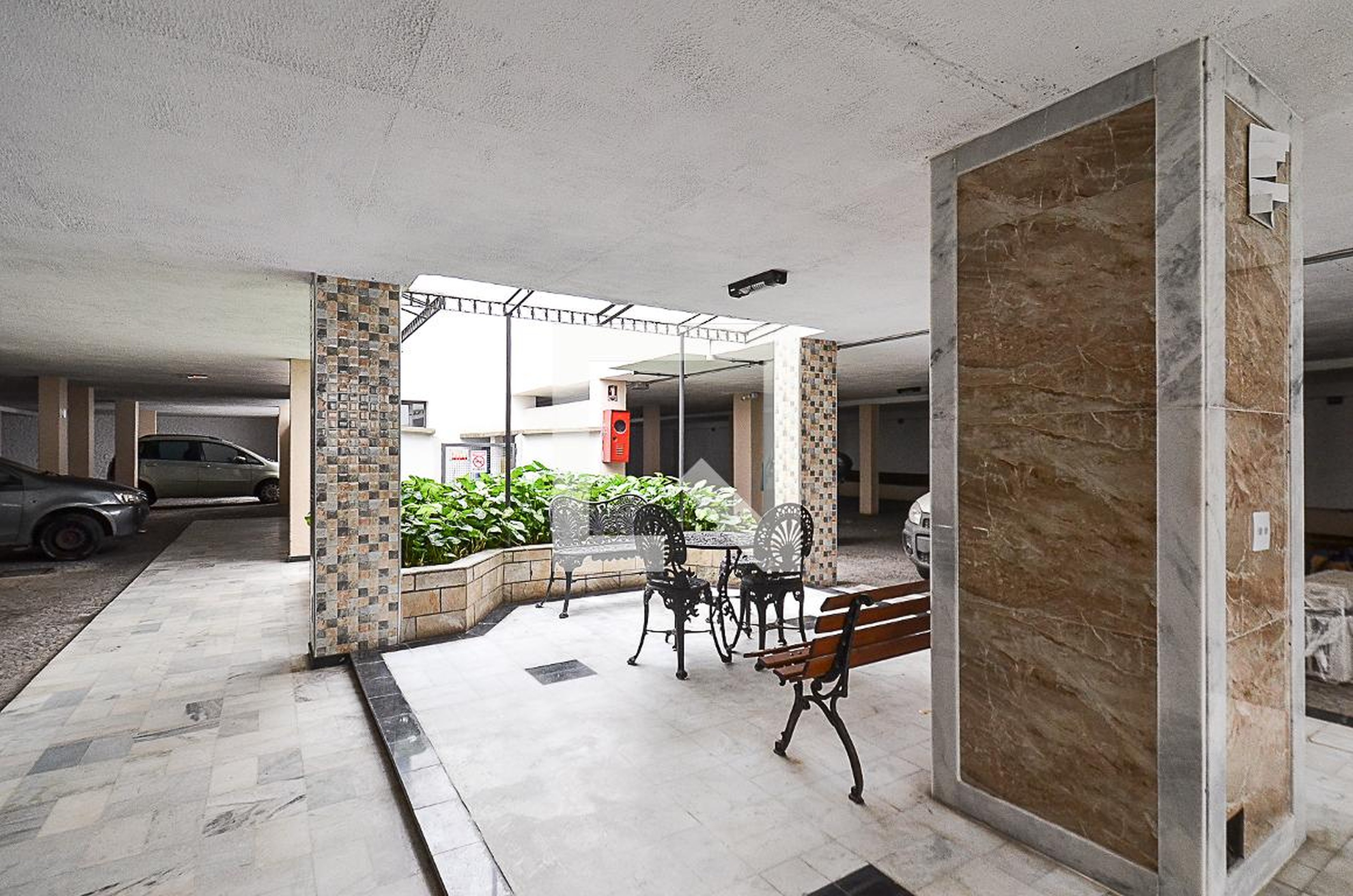 Entrada - Edifício David Borja