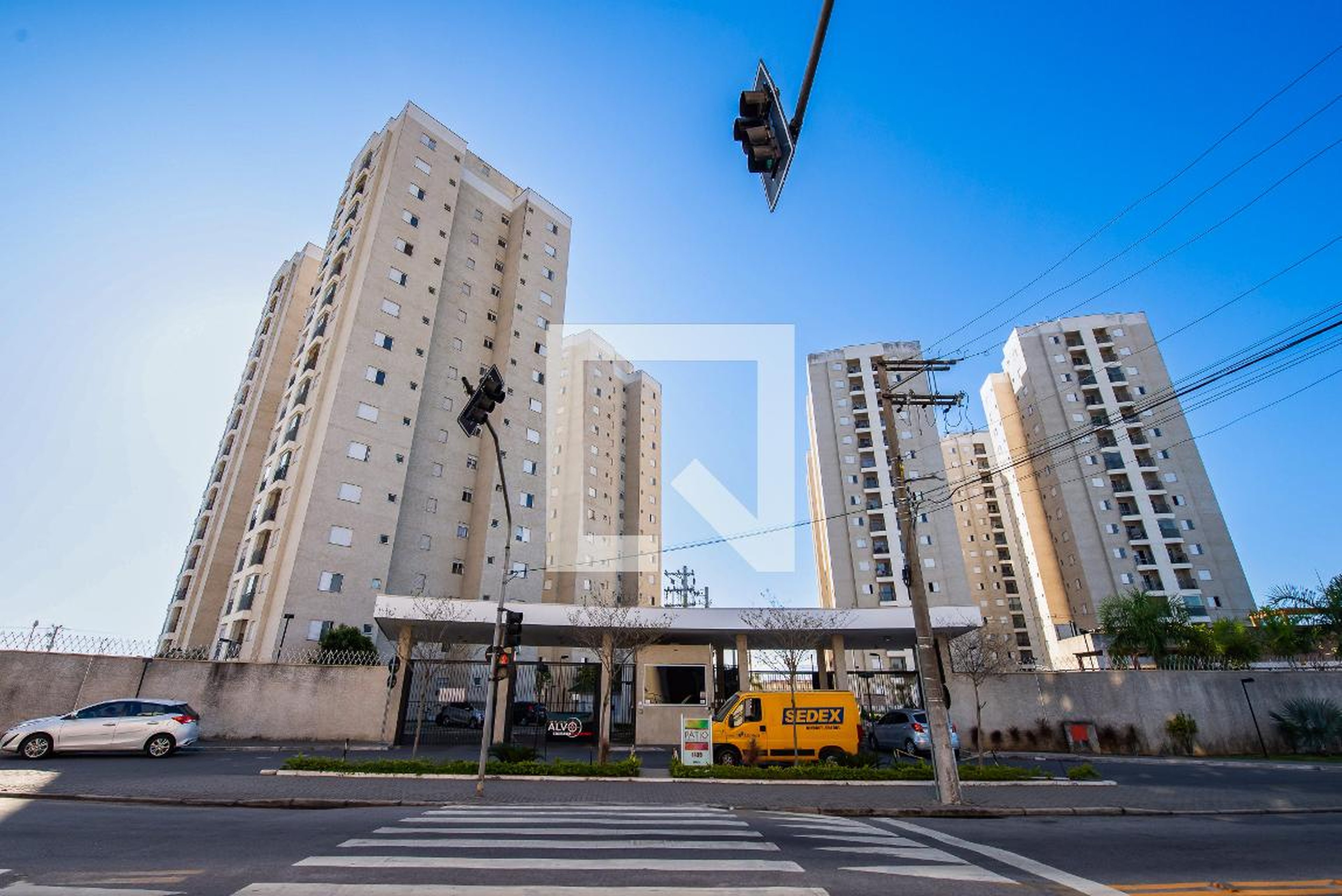 Fachada do Condomínio Condomínio Patio Home Resort