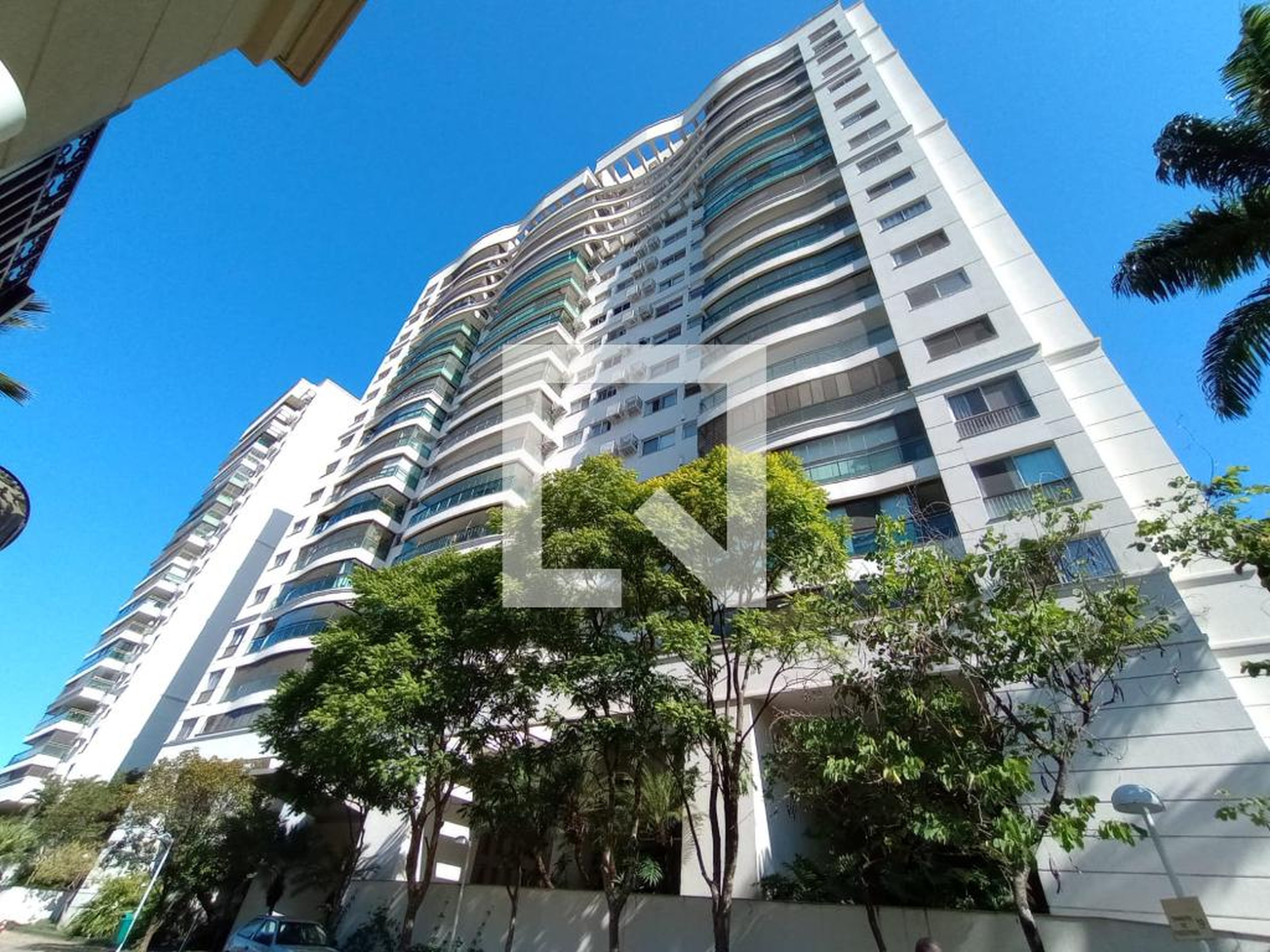 Fachada Condomínio Reserva Jardim