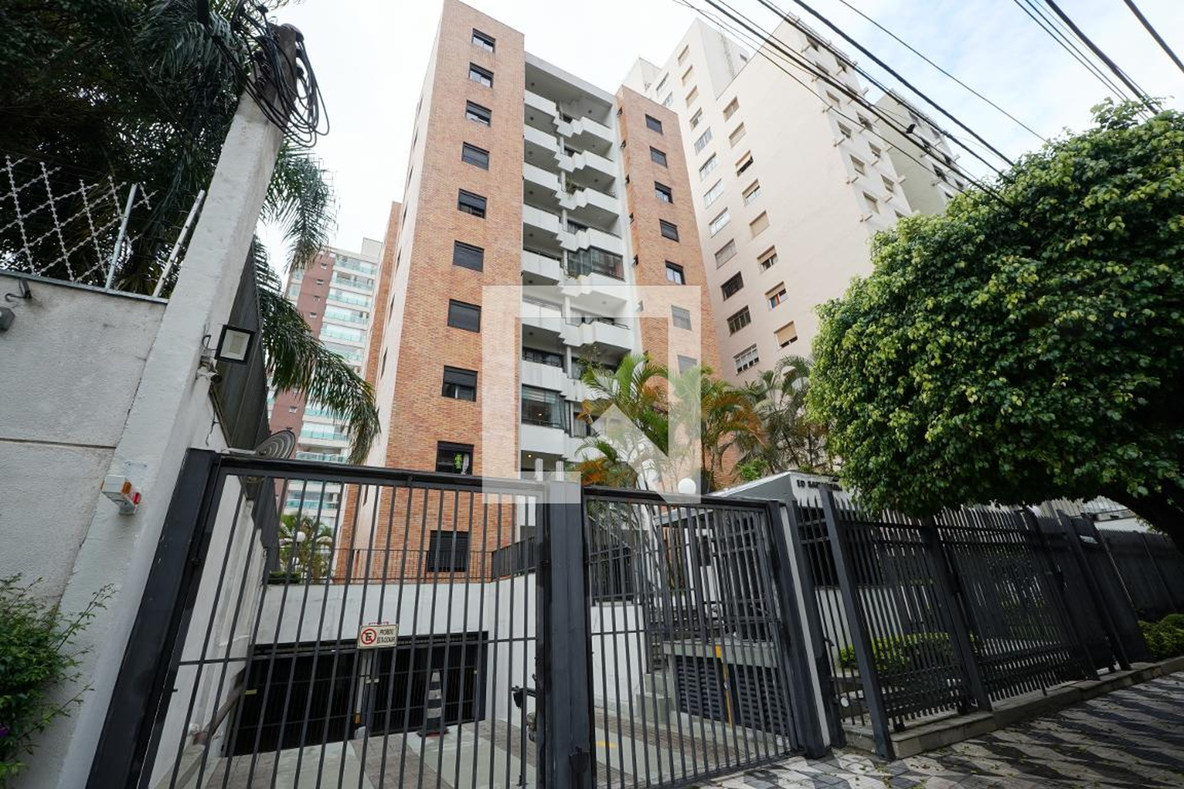 Fachada Edifício Samambaia