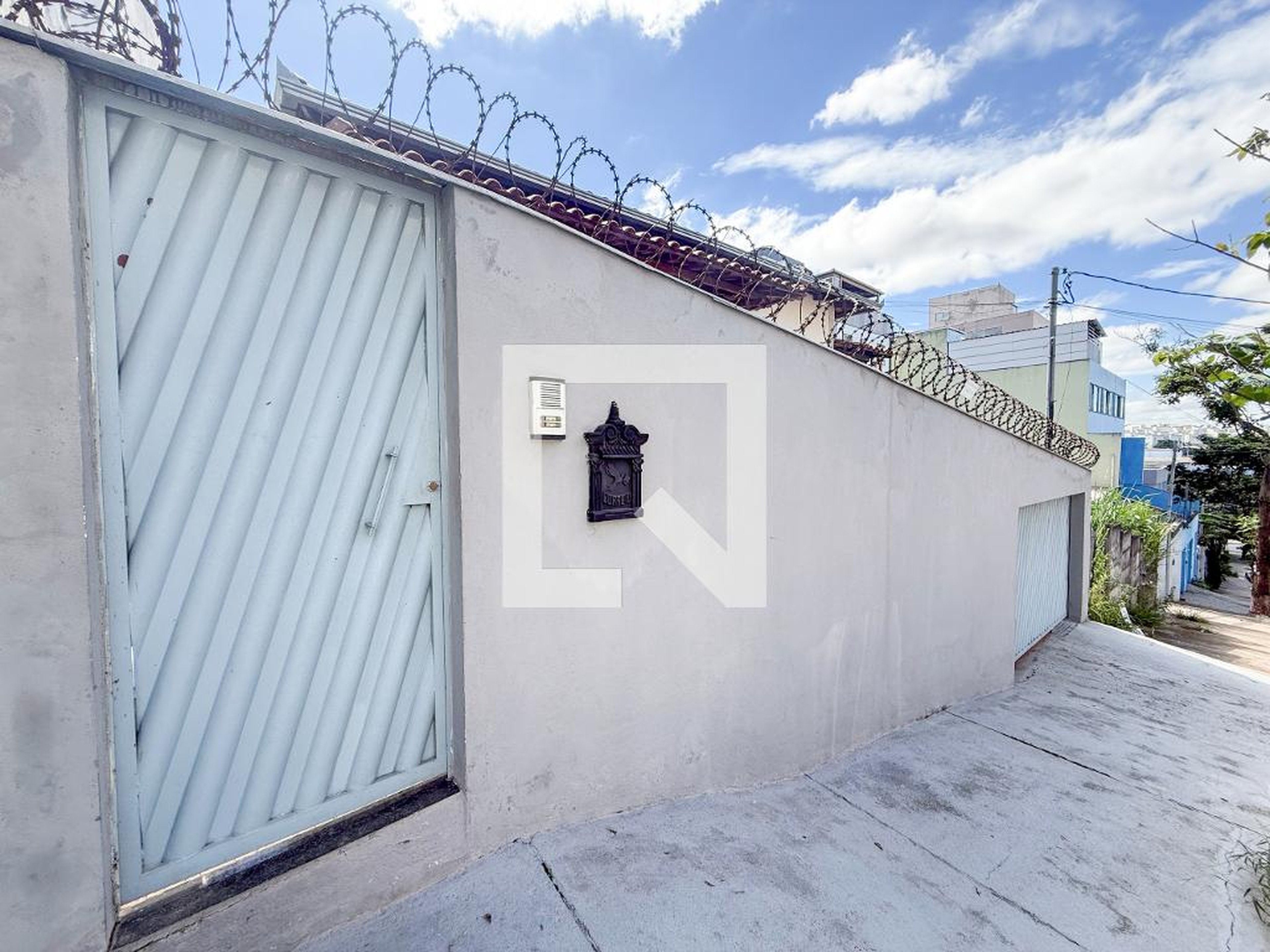 Fachada Condomínio em Alameda dos Canários, 146