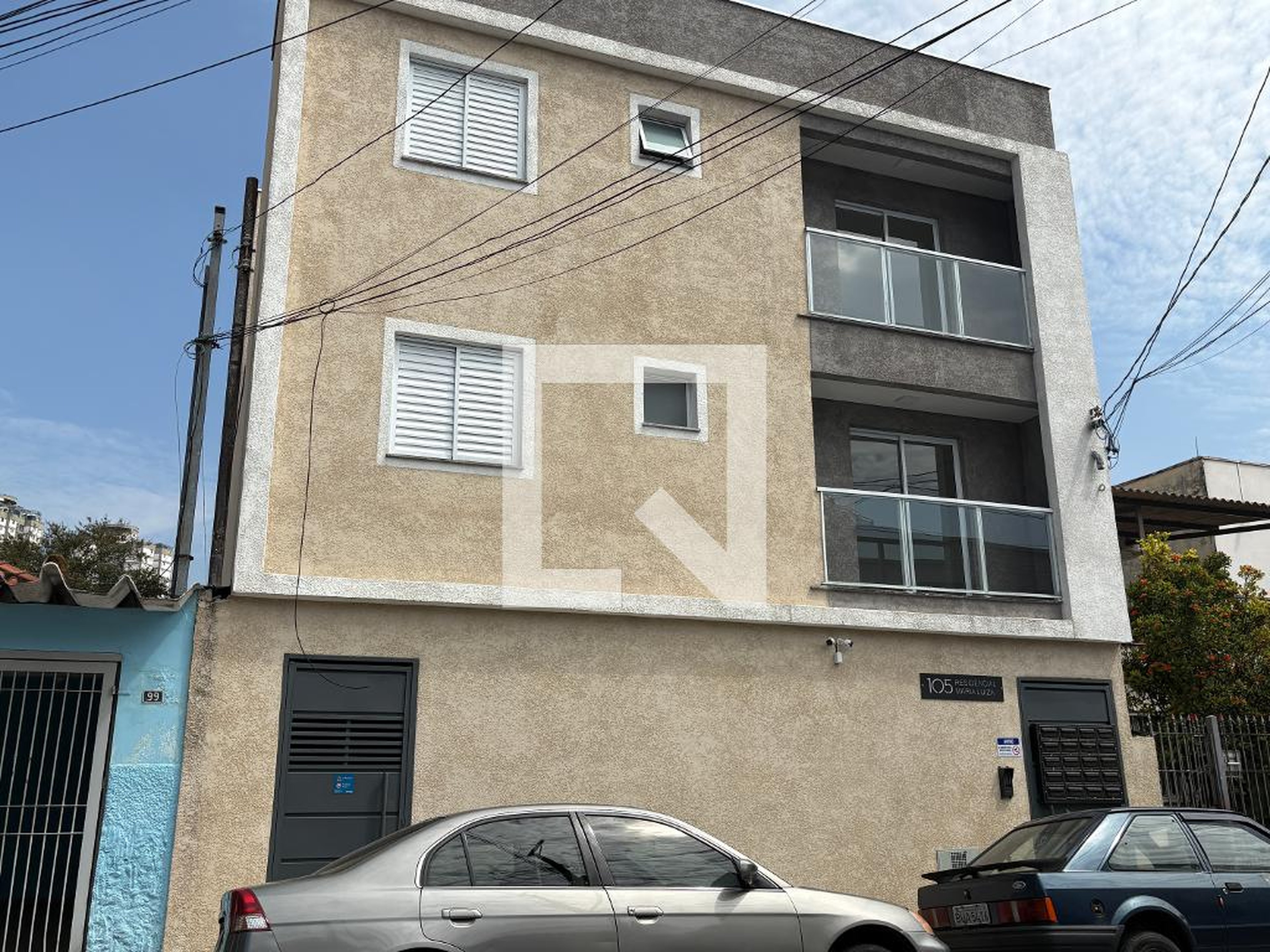 Fachada Condomínio em Rua Santa Ângela, 105