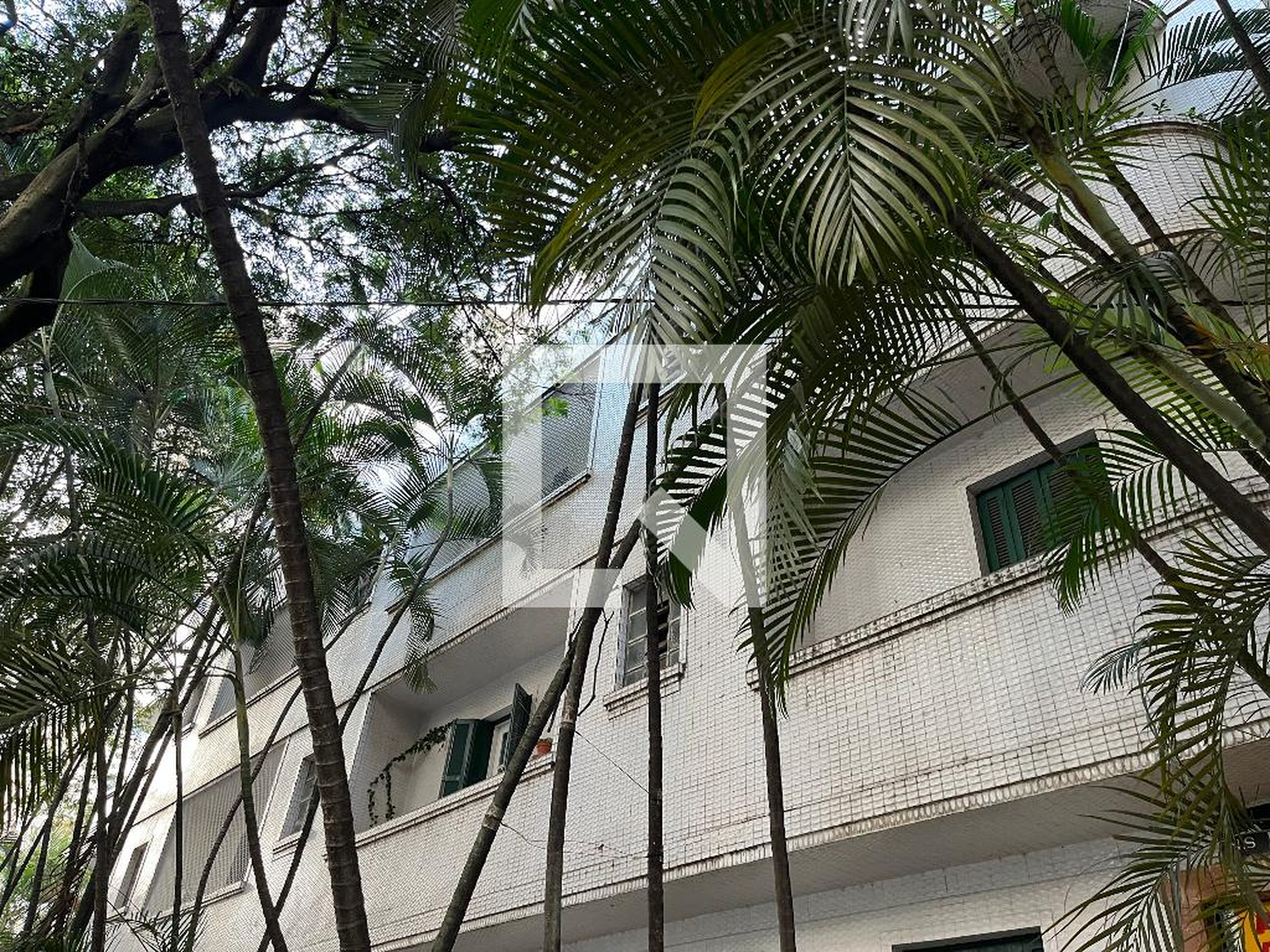 Fachada do Prédio Condomínio em Rua Tanabi, 124