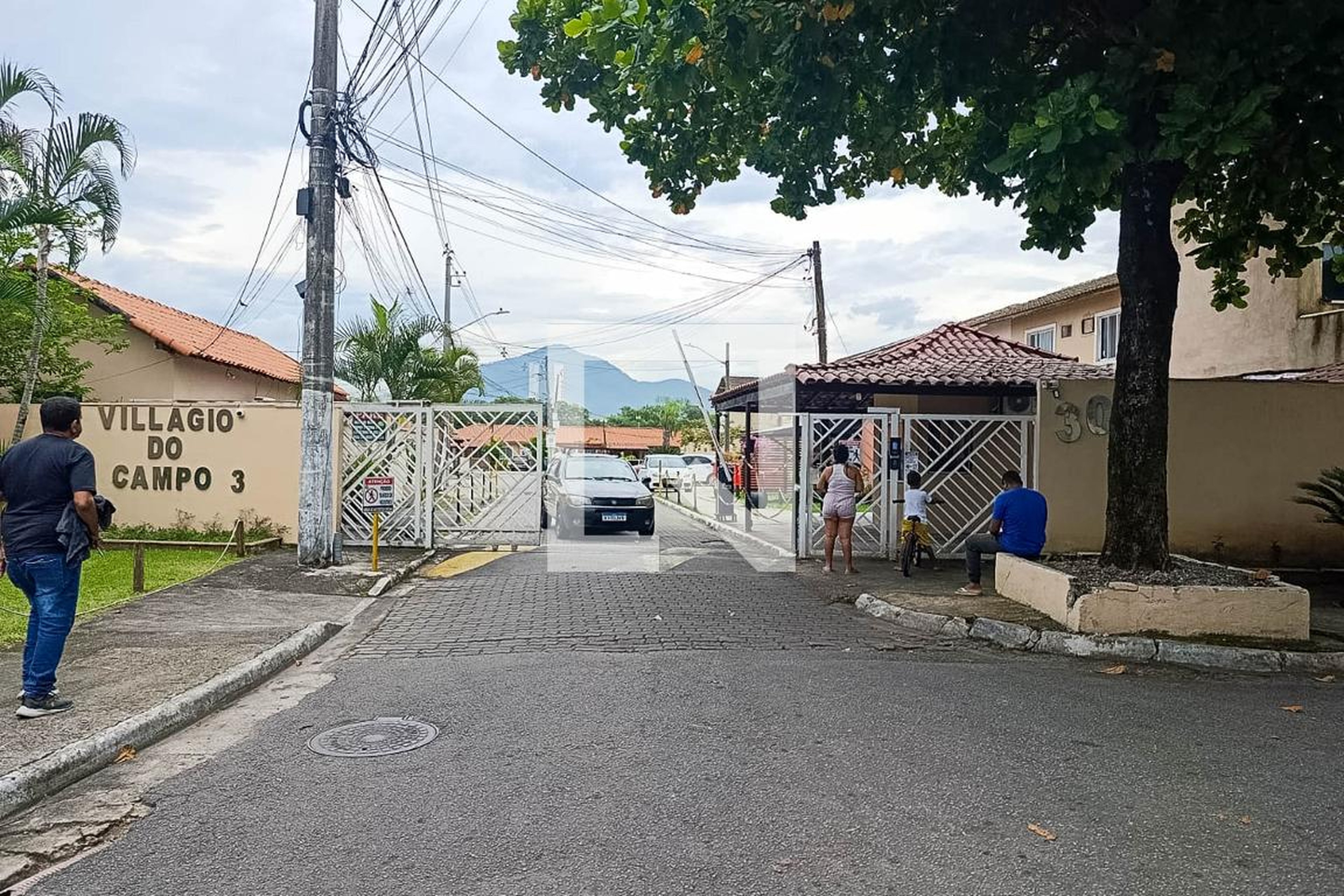 Fachada do condomínio Condomínio Villagio do Campo 3