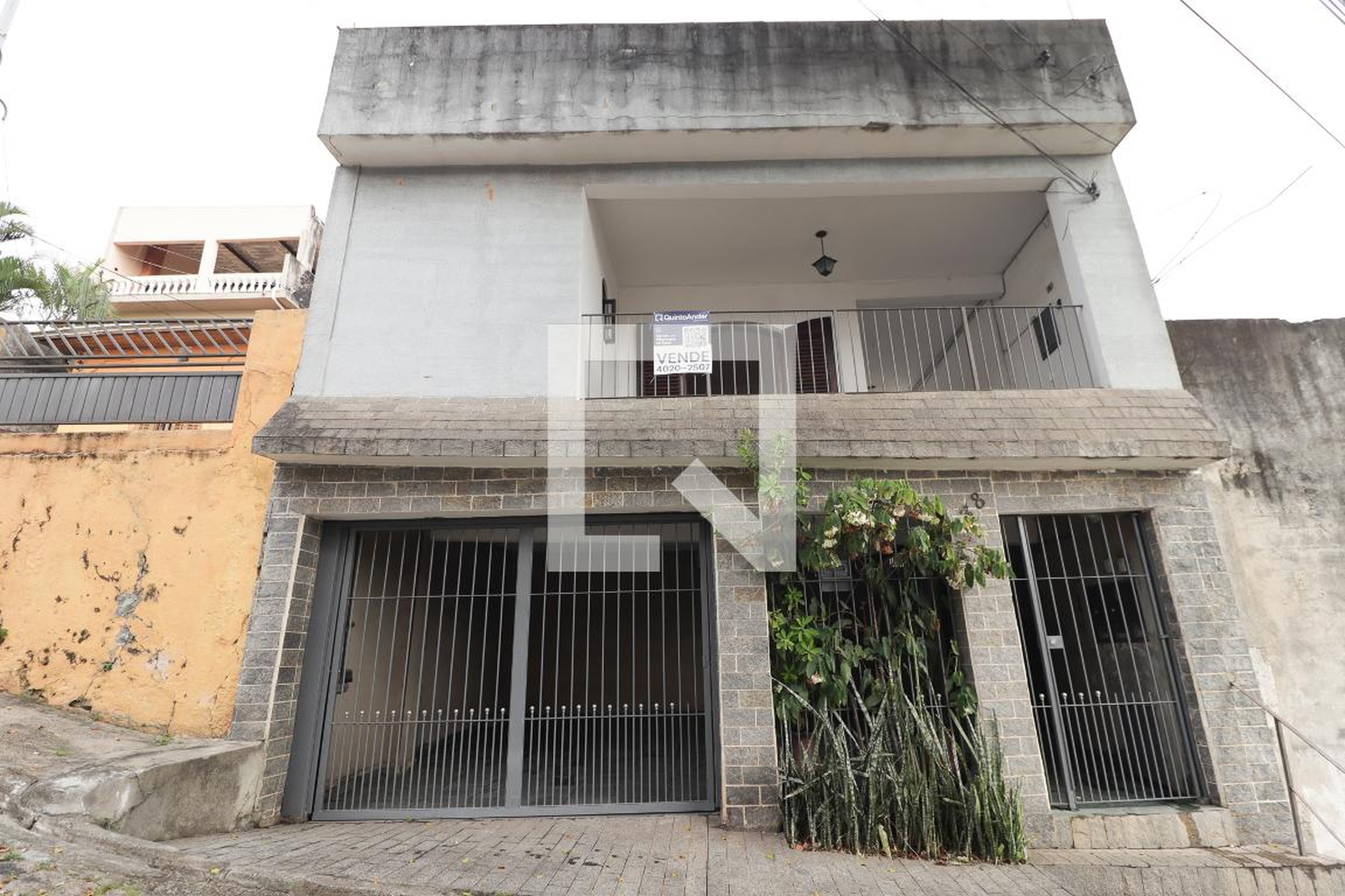 Fachada Condomínio em Travessa Barra do Ribeiro, 38