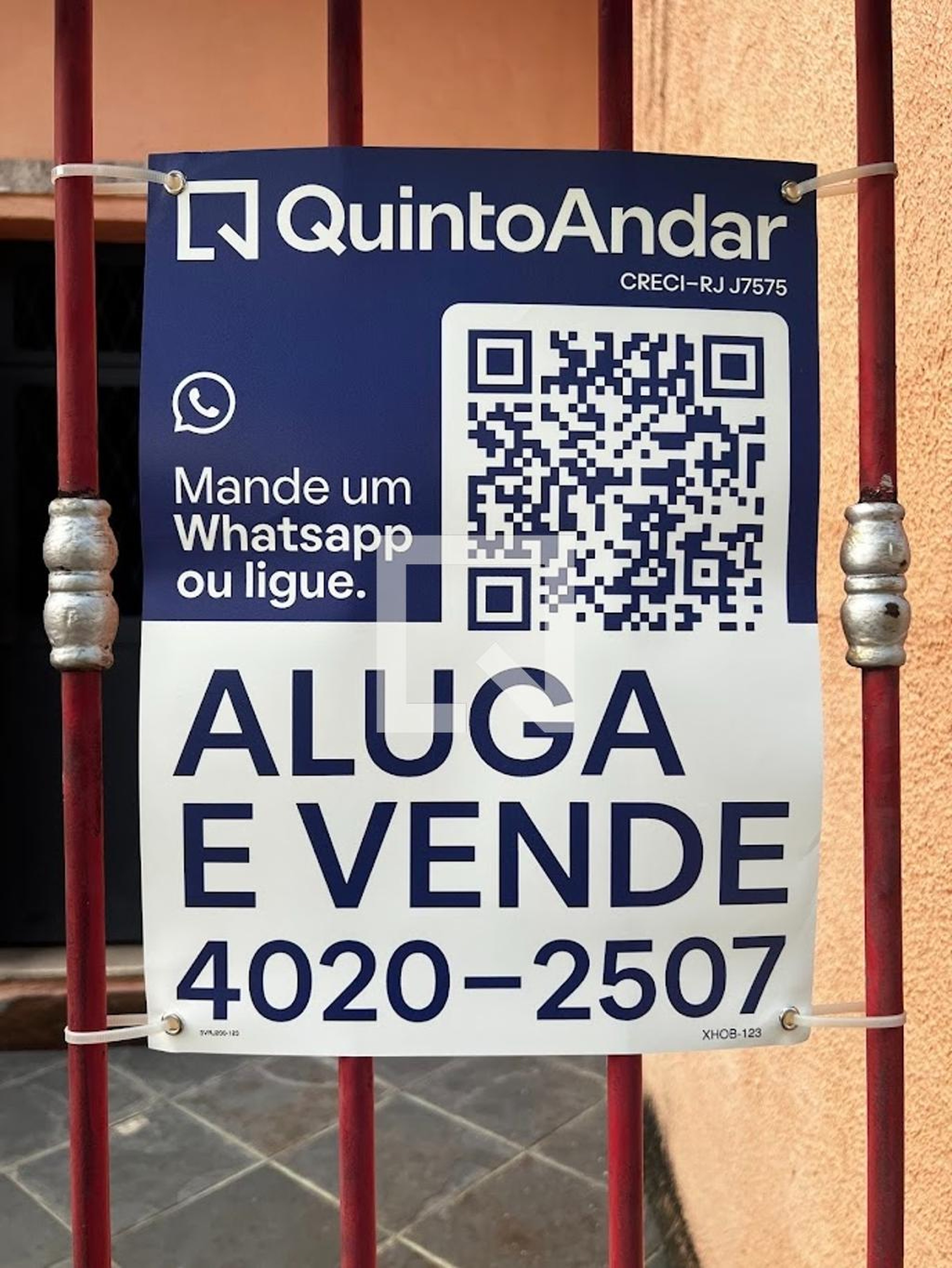 Fachada Condomínio em Rua Visconde de Santa Cruz, 226