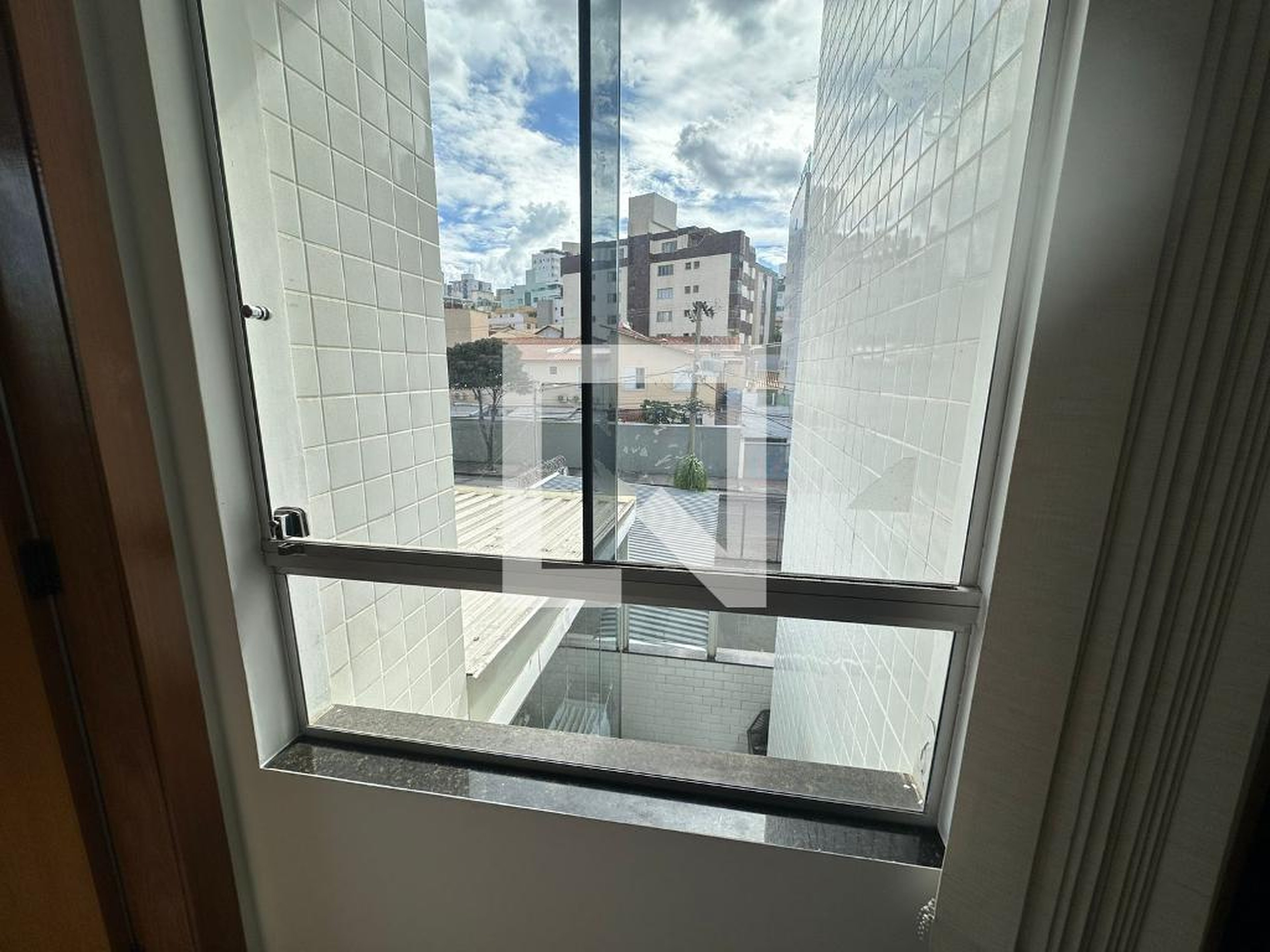 Área externa Condomínio em Rua Castelo Setúbal, 278