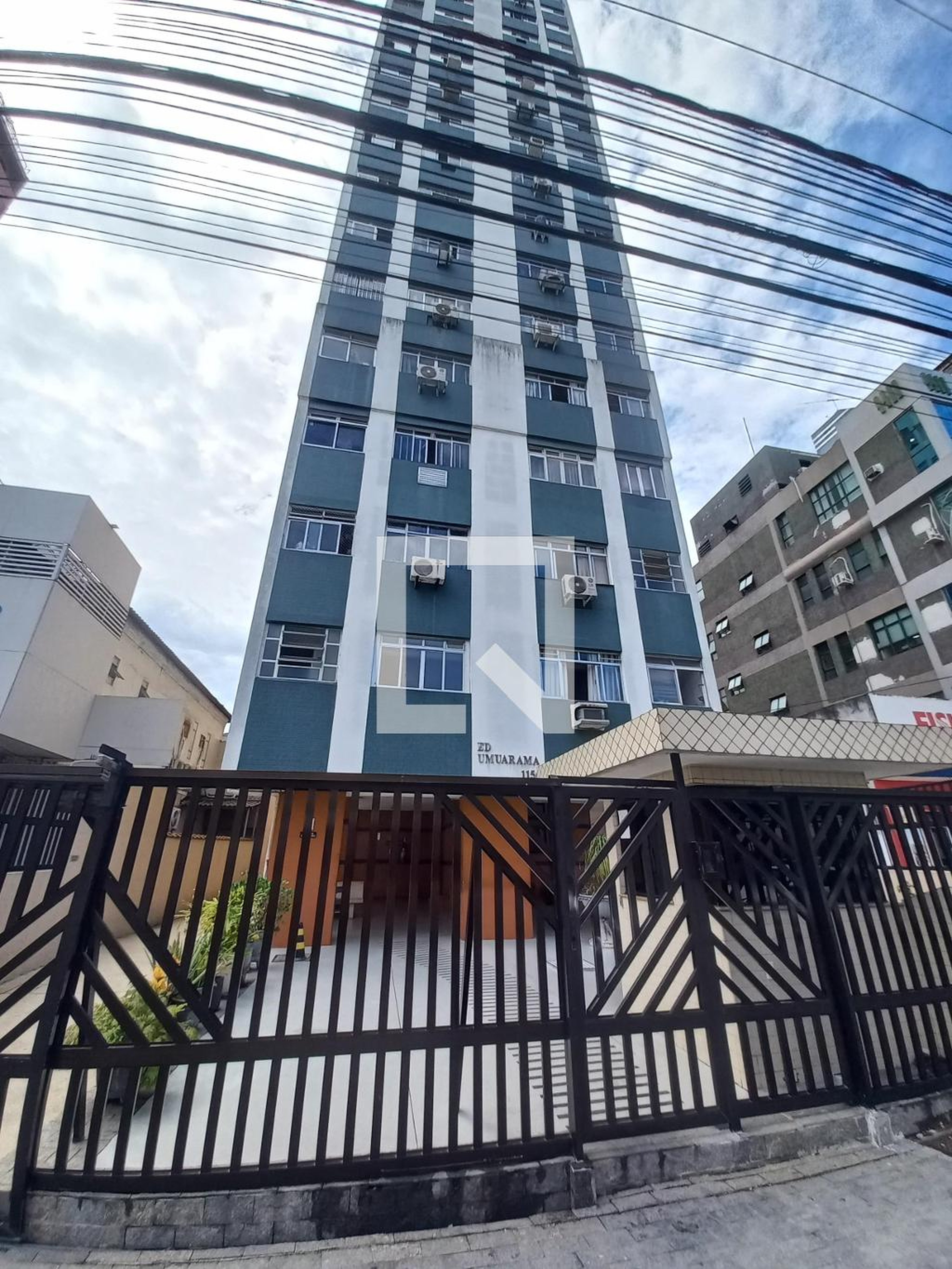 Fachada do Prédio Condomínio Umuarama