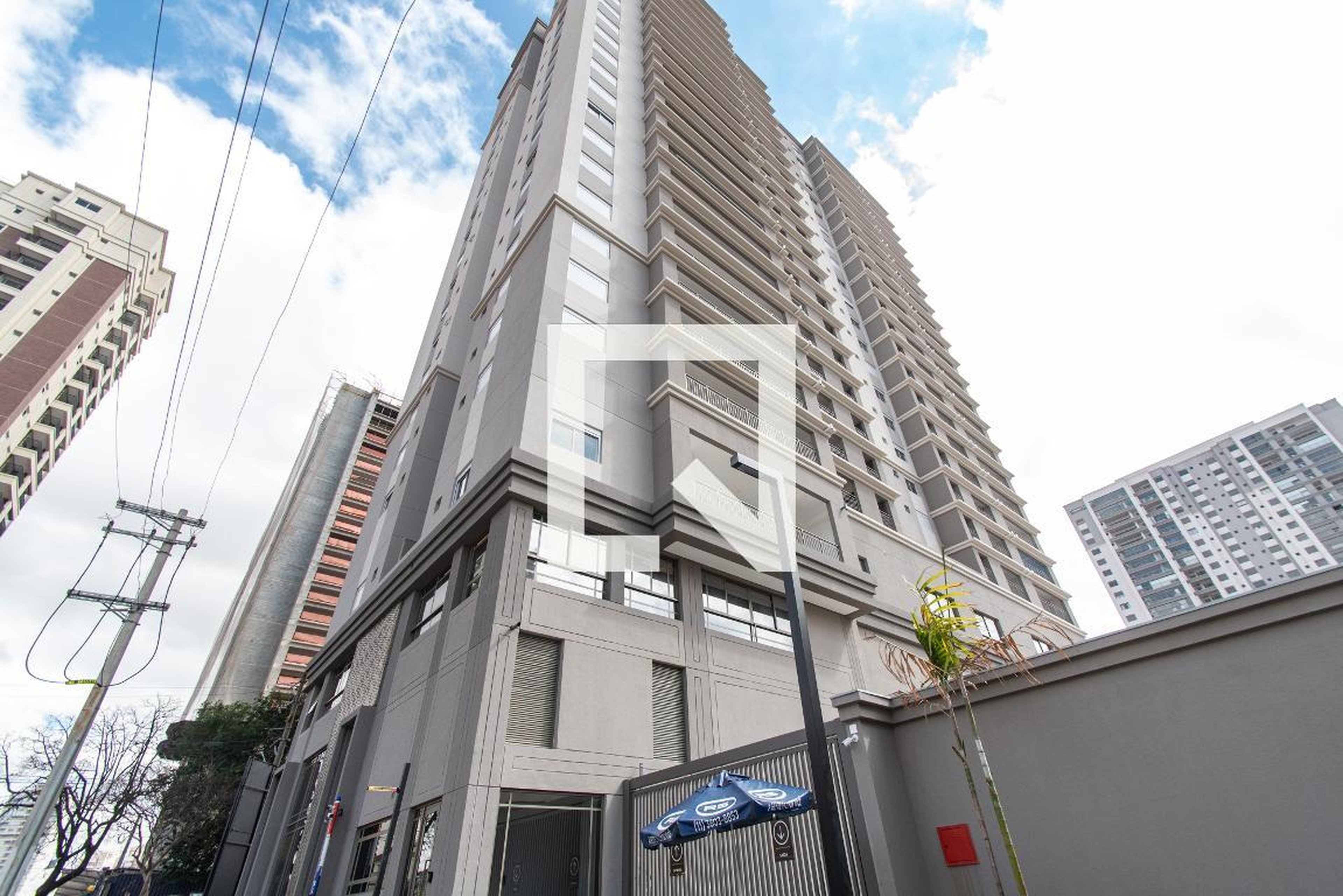 Fachada Condomínio Living Hereditá Alto do Ipiranga