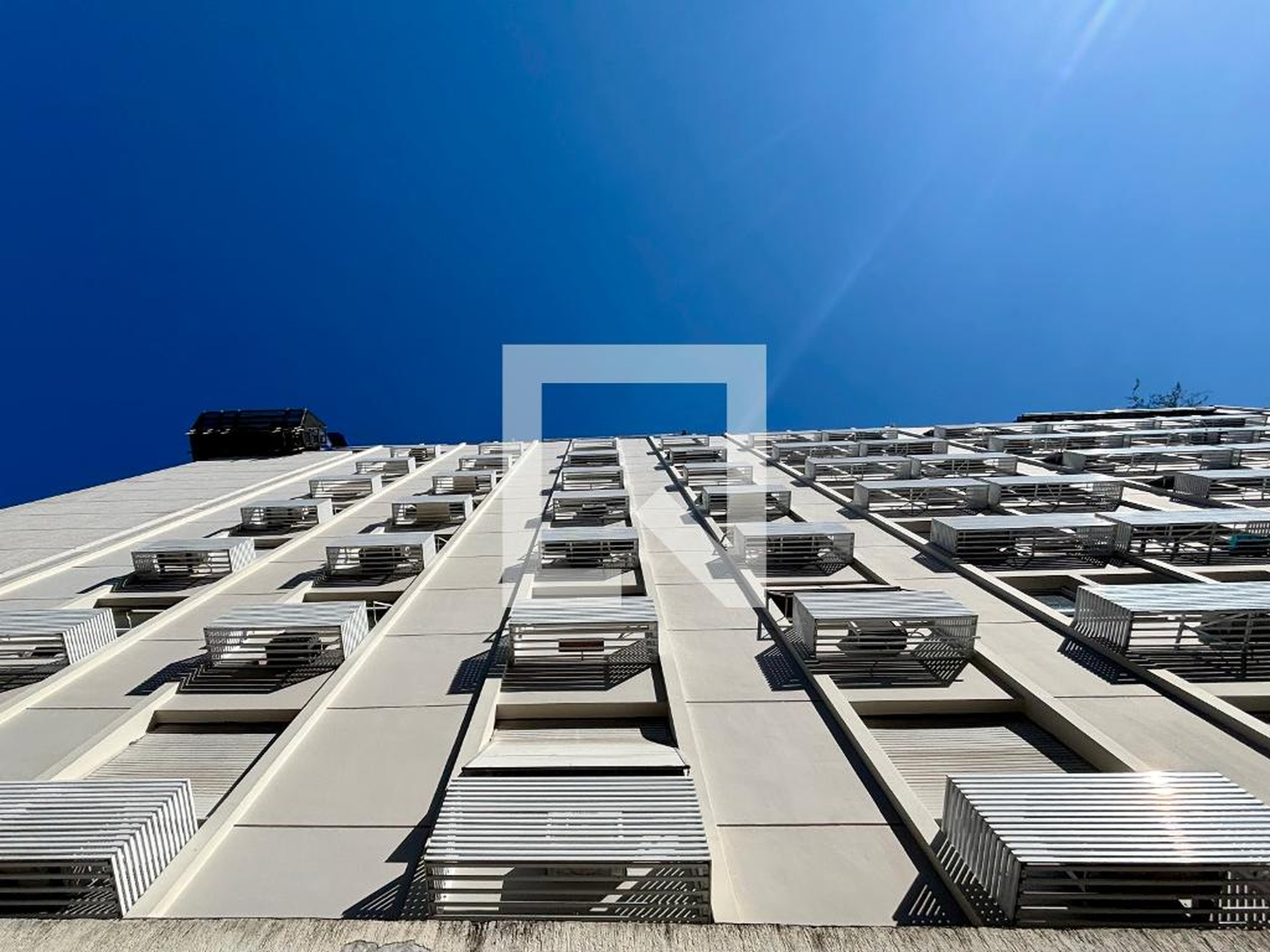 Fachada Condomínio em Avenida Ataulfo de Paiva, 766