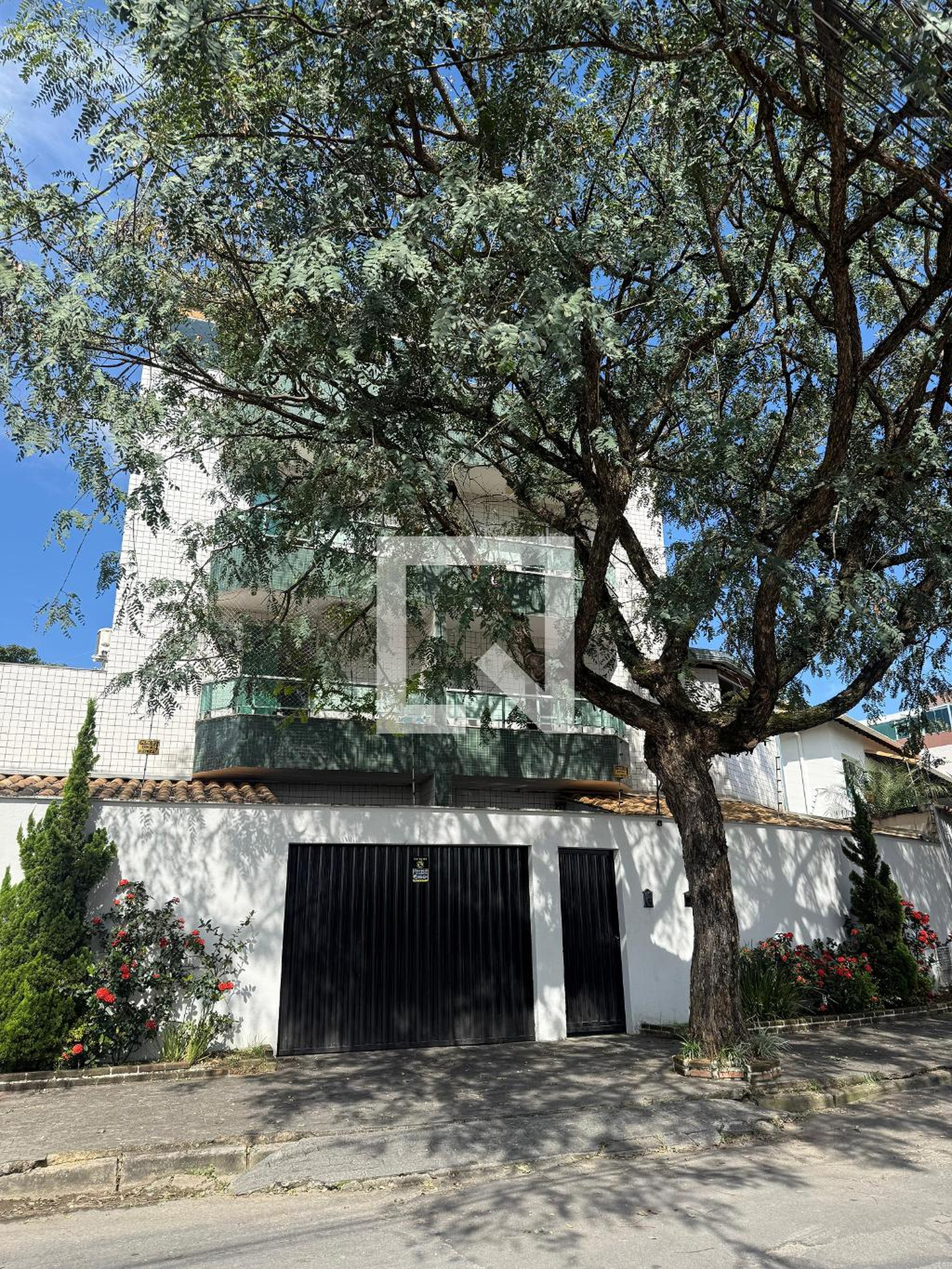 Fachada Residencial Alameda dos Pintassilgos