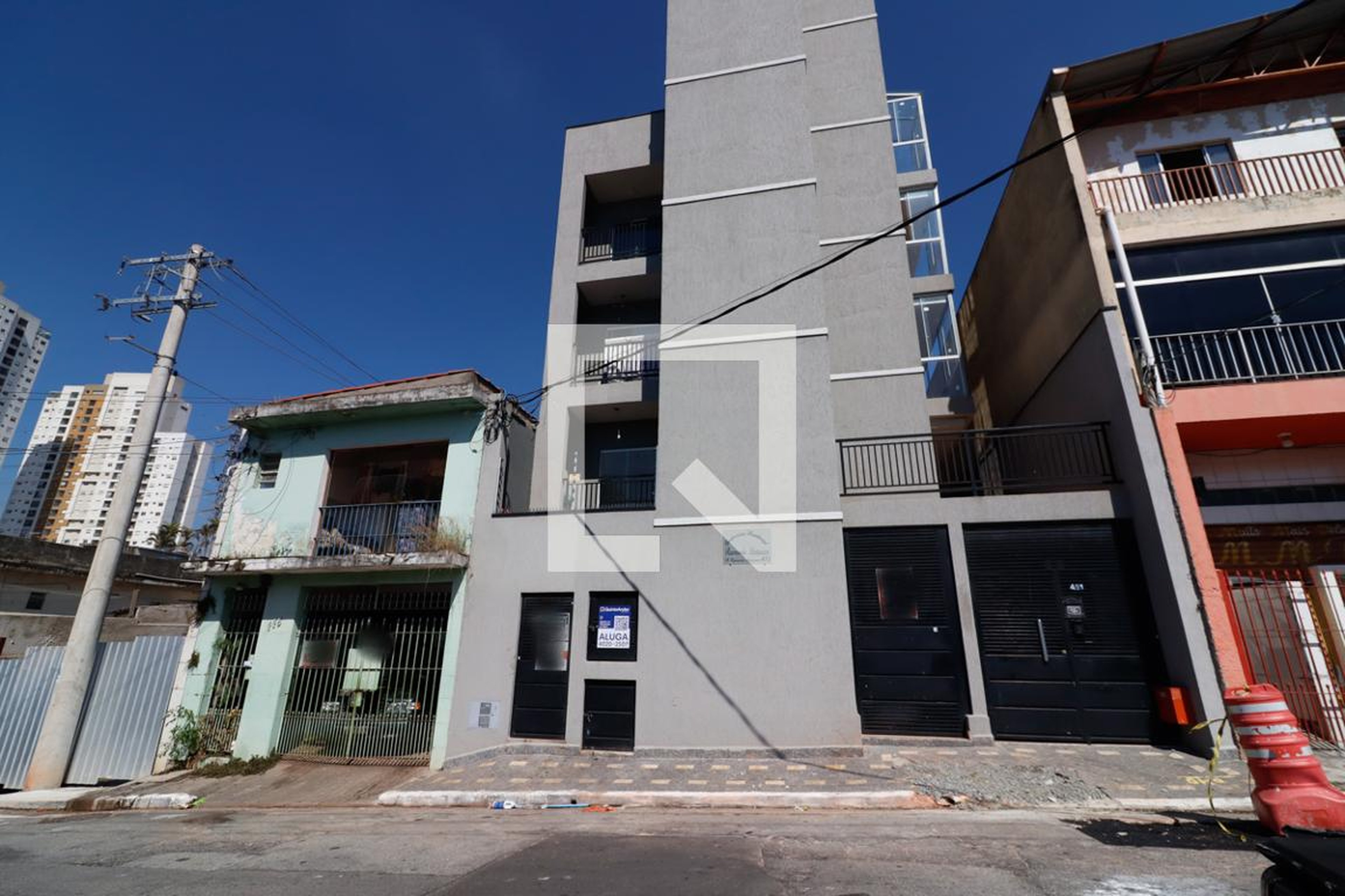 Fachada Condomínio em Rua Raimundo Mattiuzzo, 451