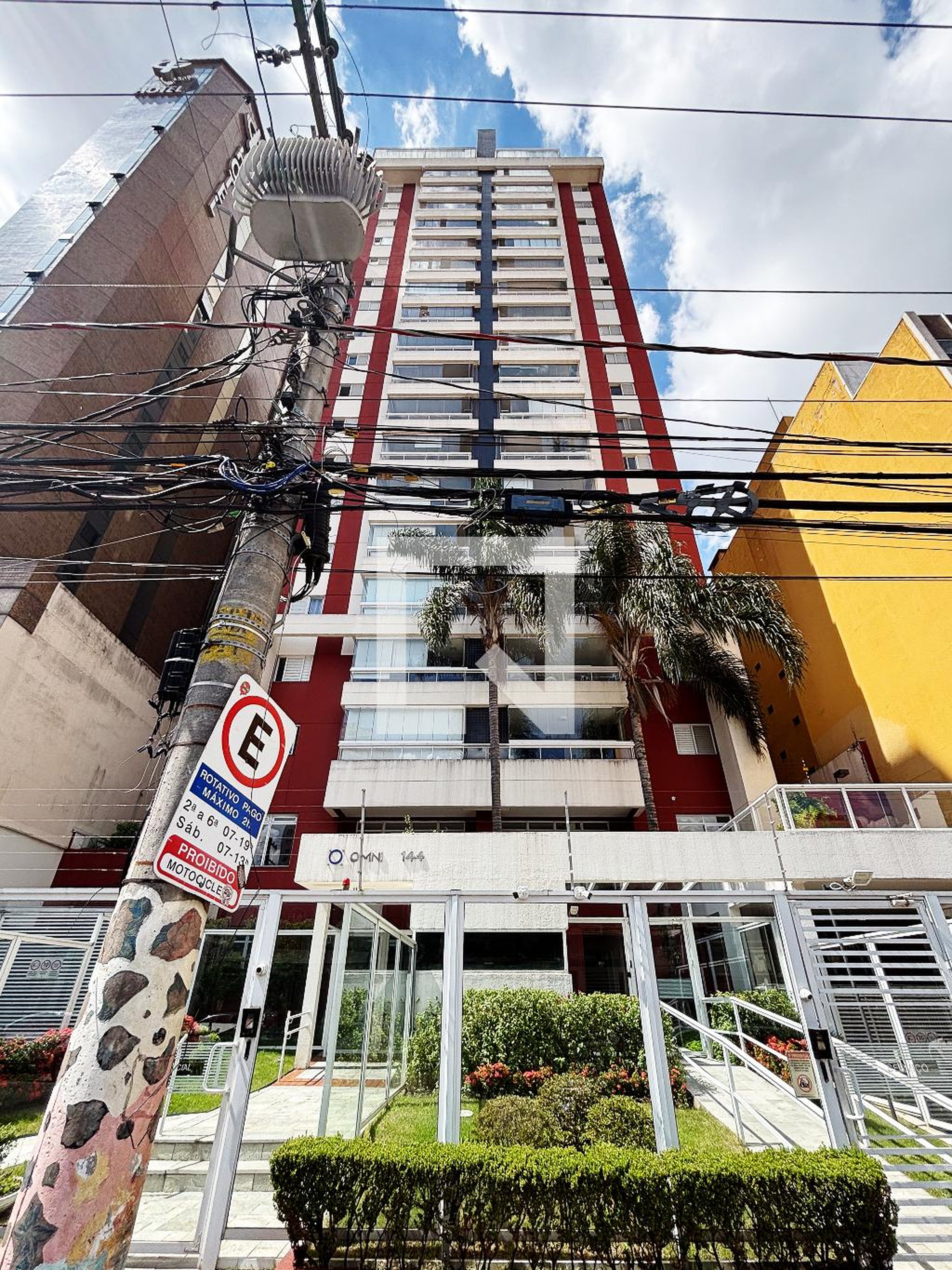fachada do predio Condomínio Omni Pinheiros