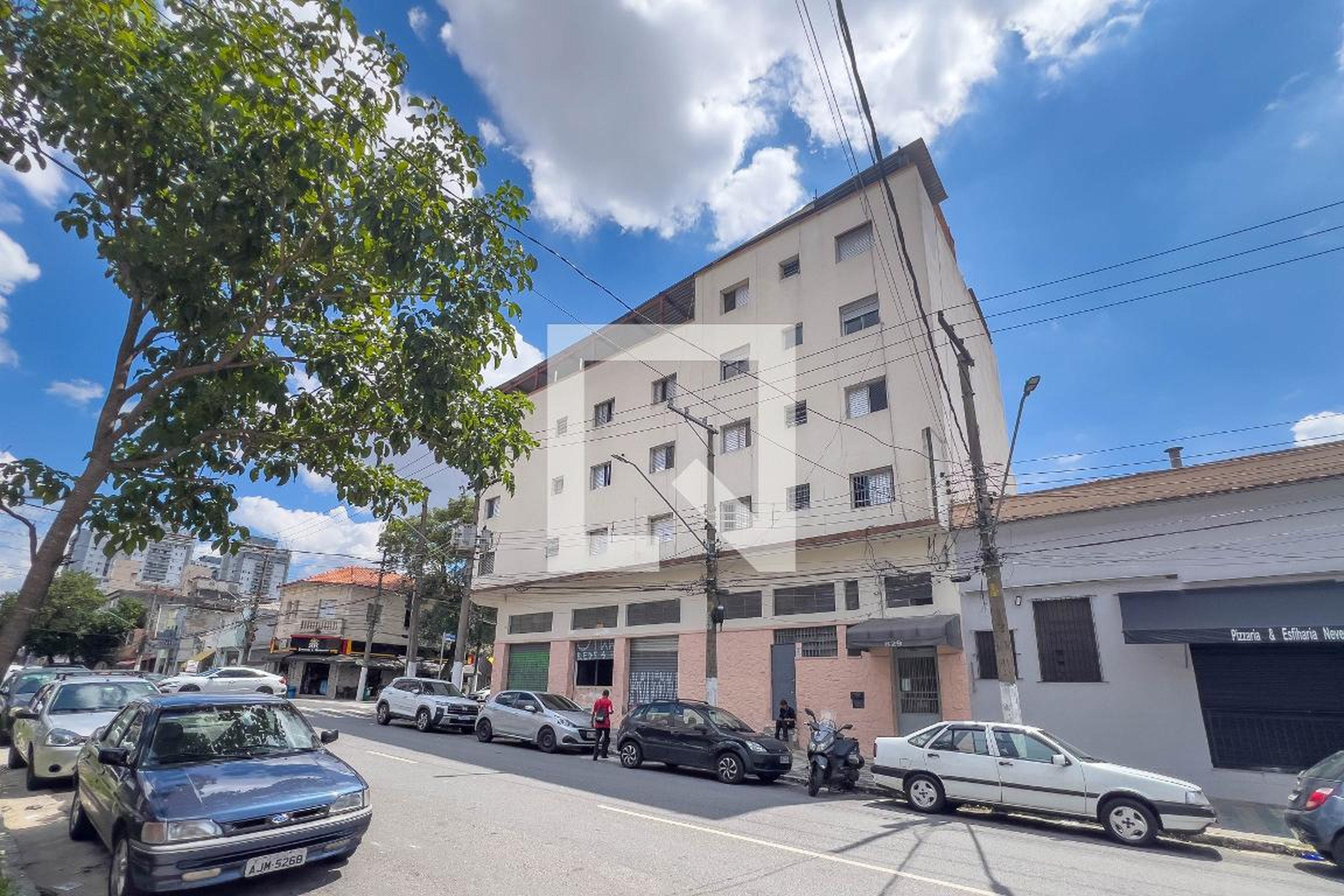 Fachada Condomínio em Rua dos Sorocabanos, 829