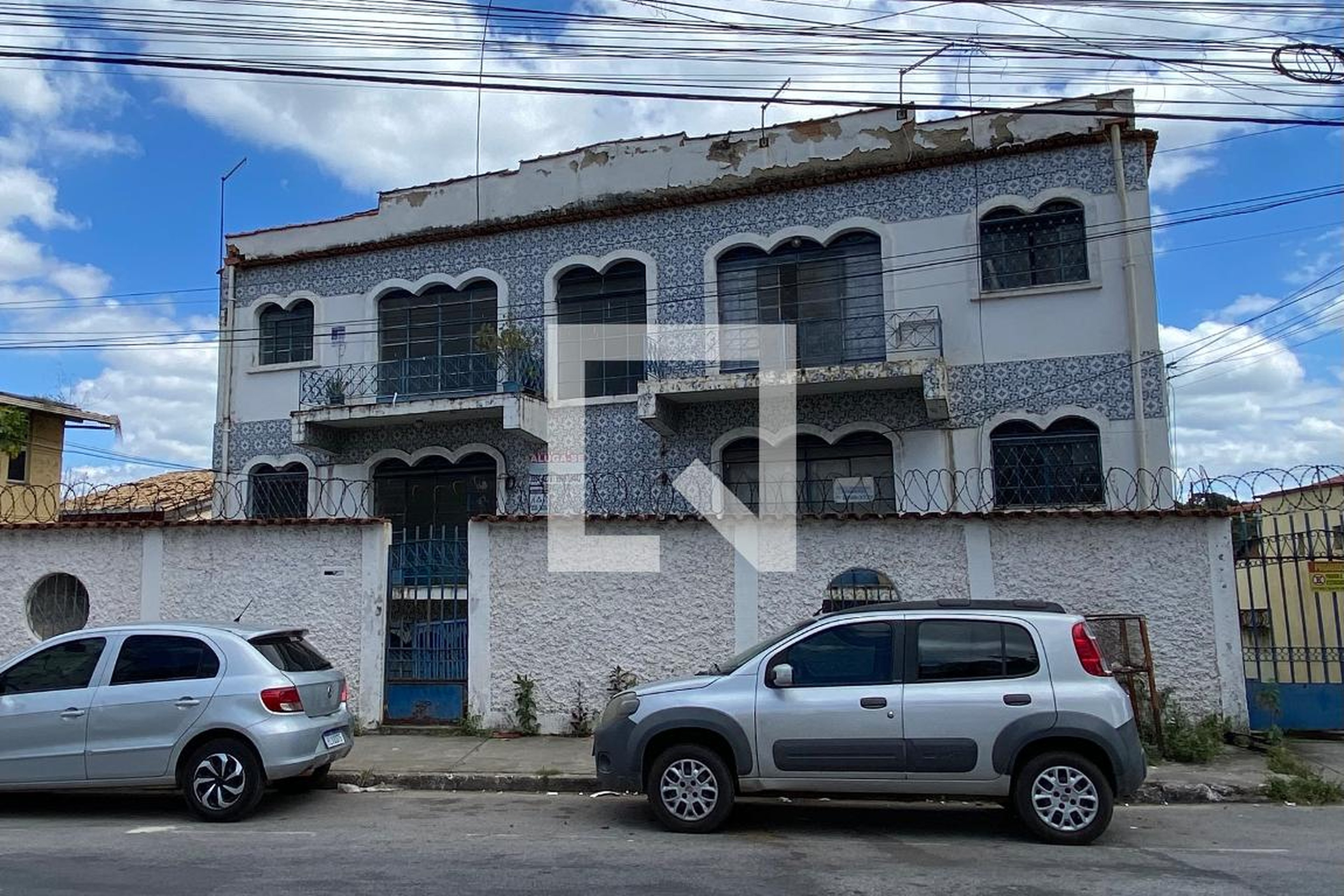 Fachada Condomínio em Rua dos Inconfidentes, 287