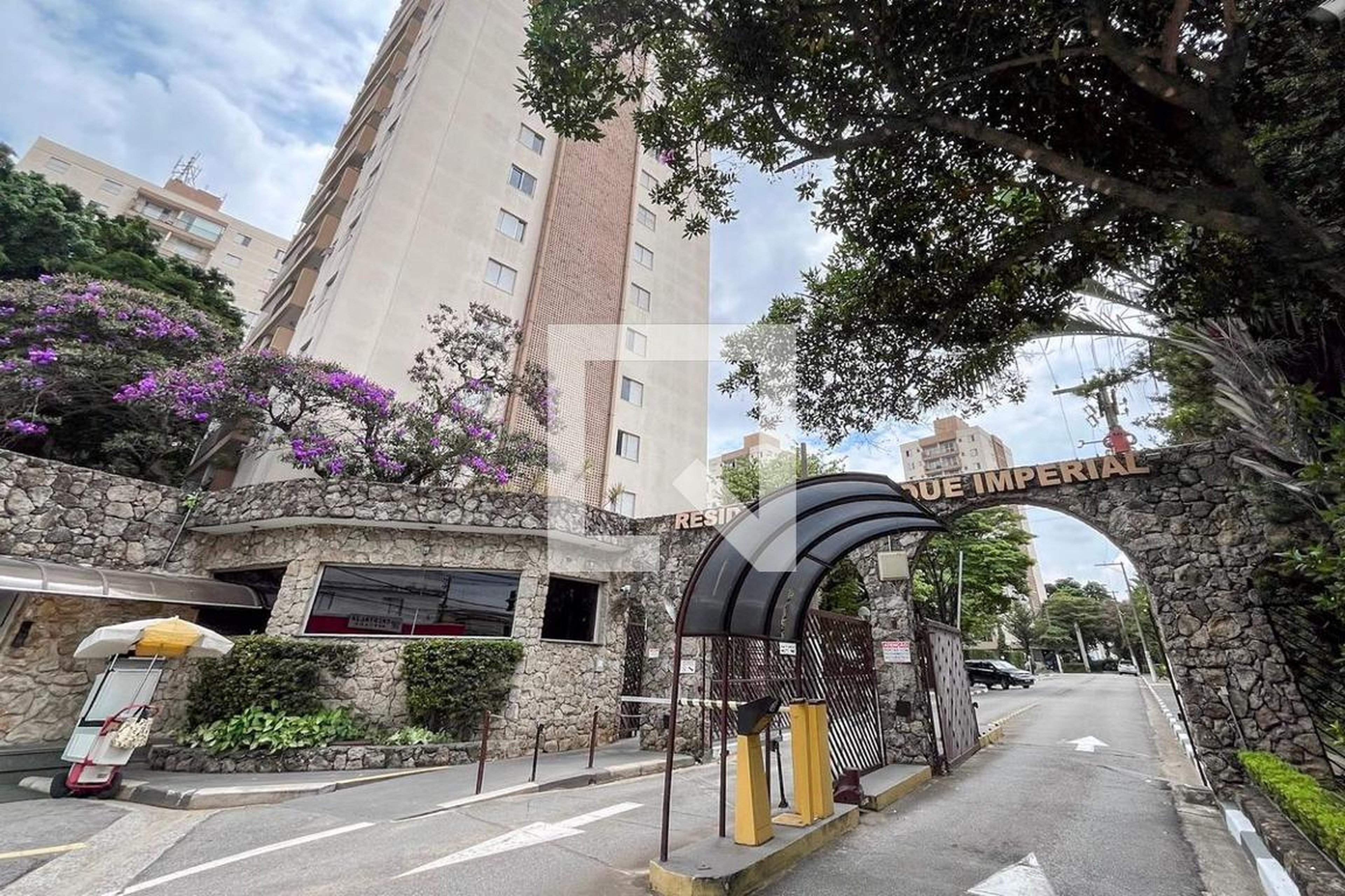 Fachada Residencial Parque Imperial